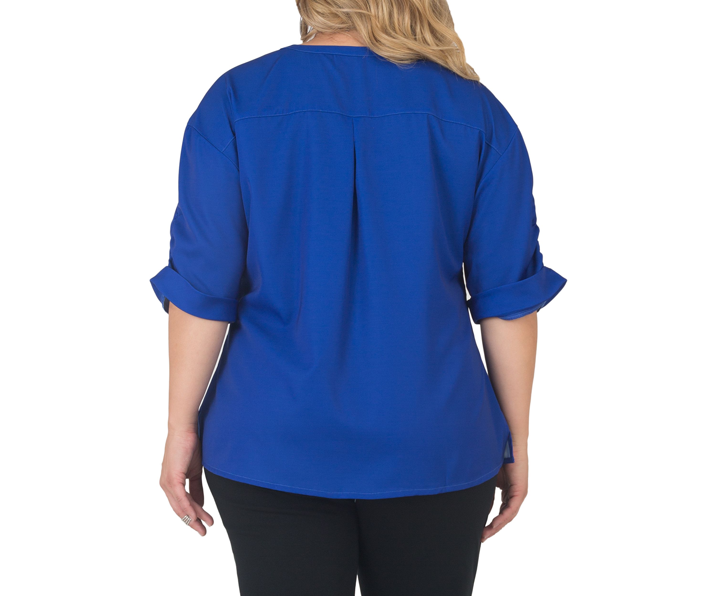 Plus Size V-Neck Rolled 3/4 Sleeve Utility Top