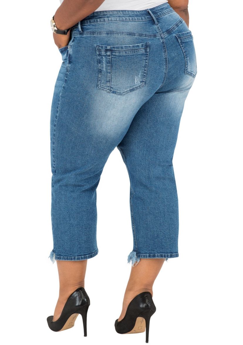 Cropped Frayed Boyfriend Jeans