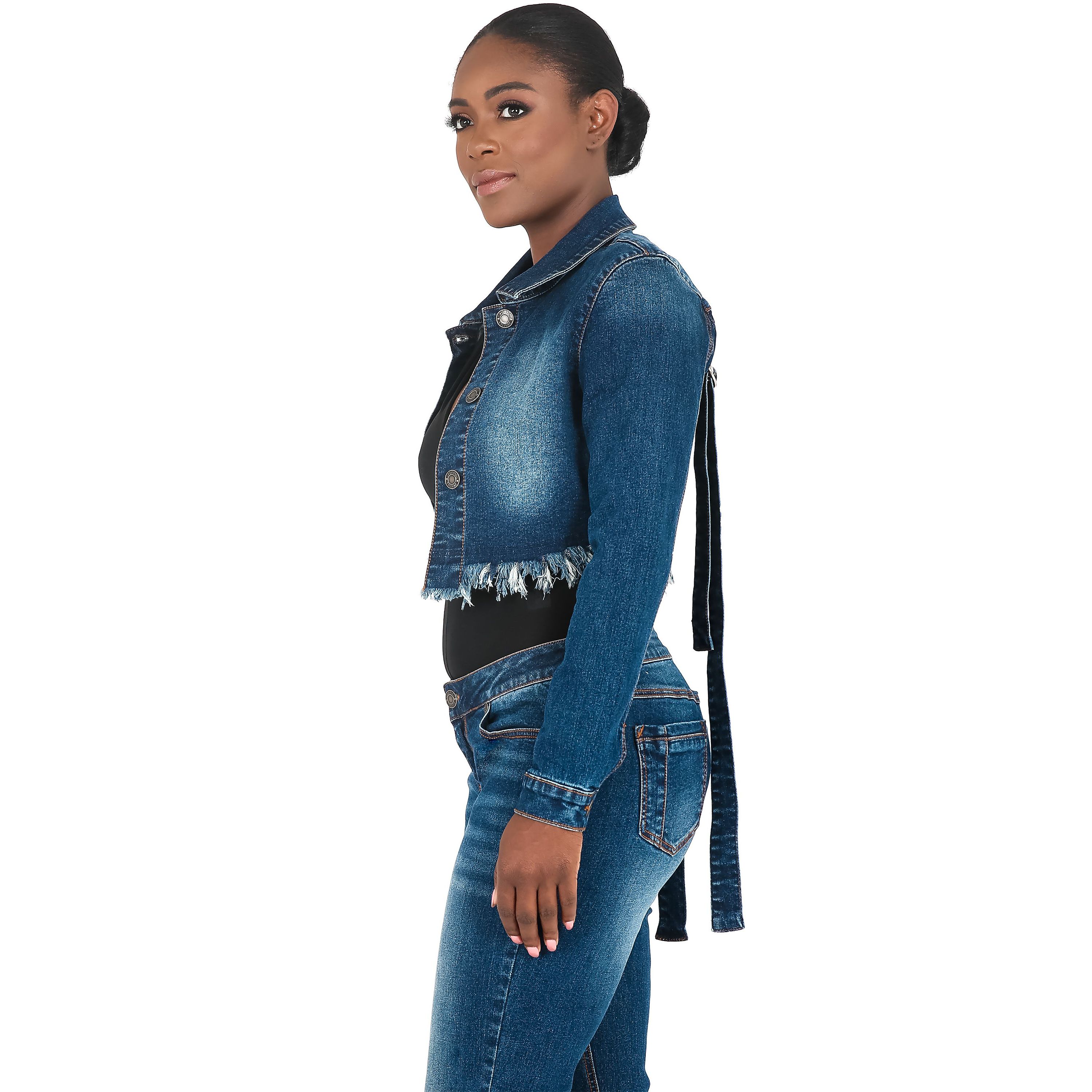 Strap Frayed Hem Indigo Tinted Cropped Jean JKT