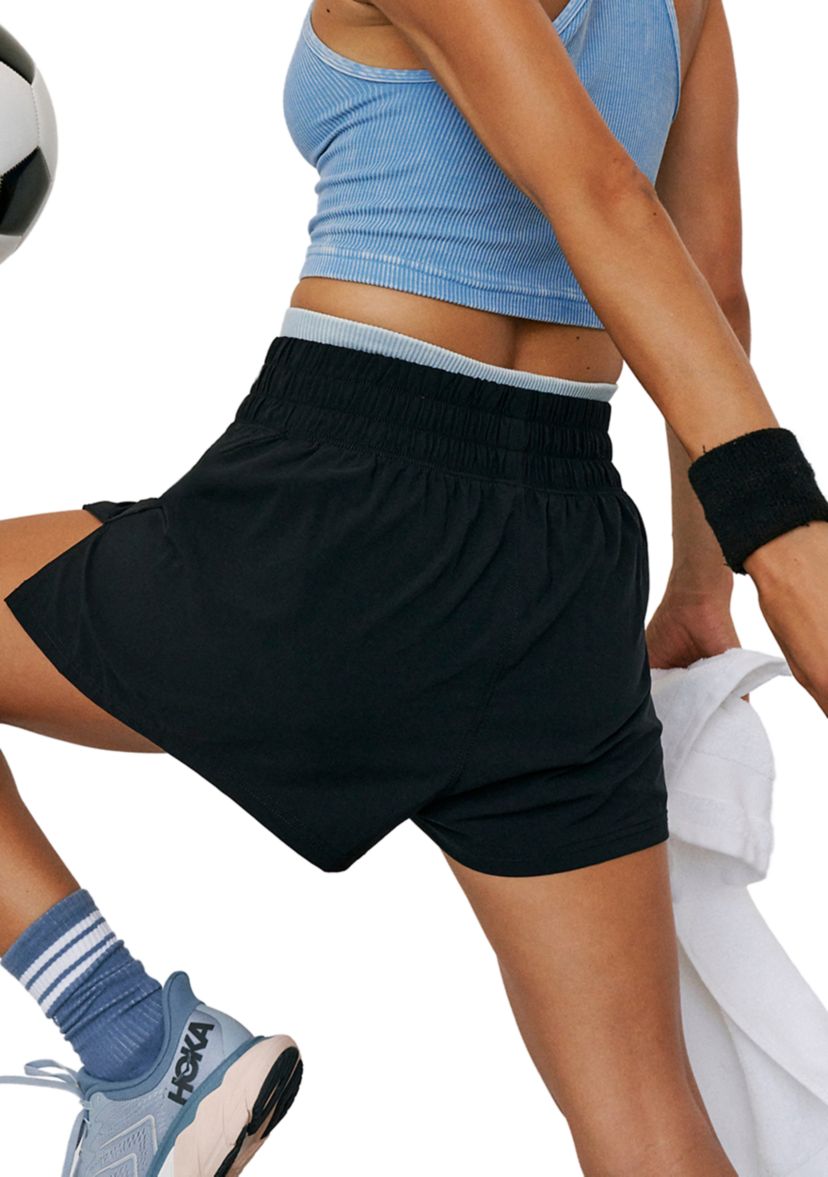 Next Round Shorts 
