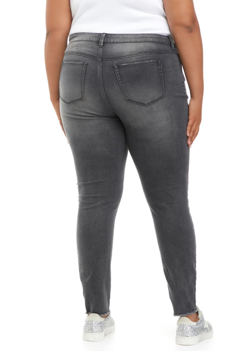 Plus Size Mid Rise Skinny Jeans