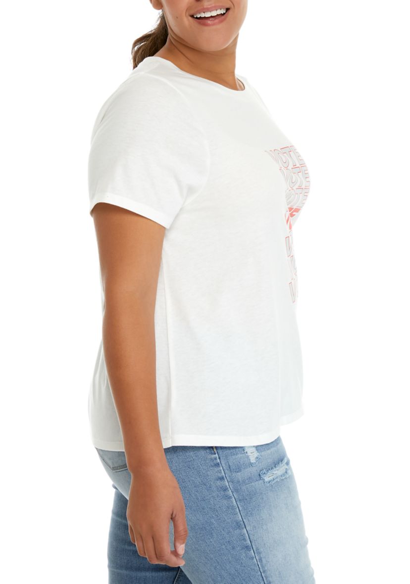 Plus Size Short Sleeve Vote Graphic T-Shirt