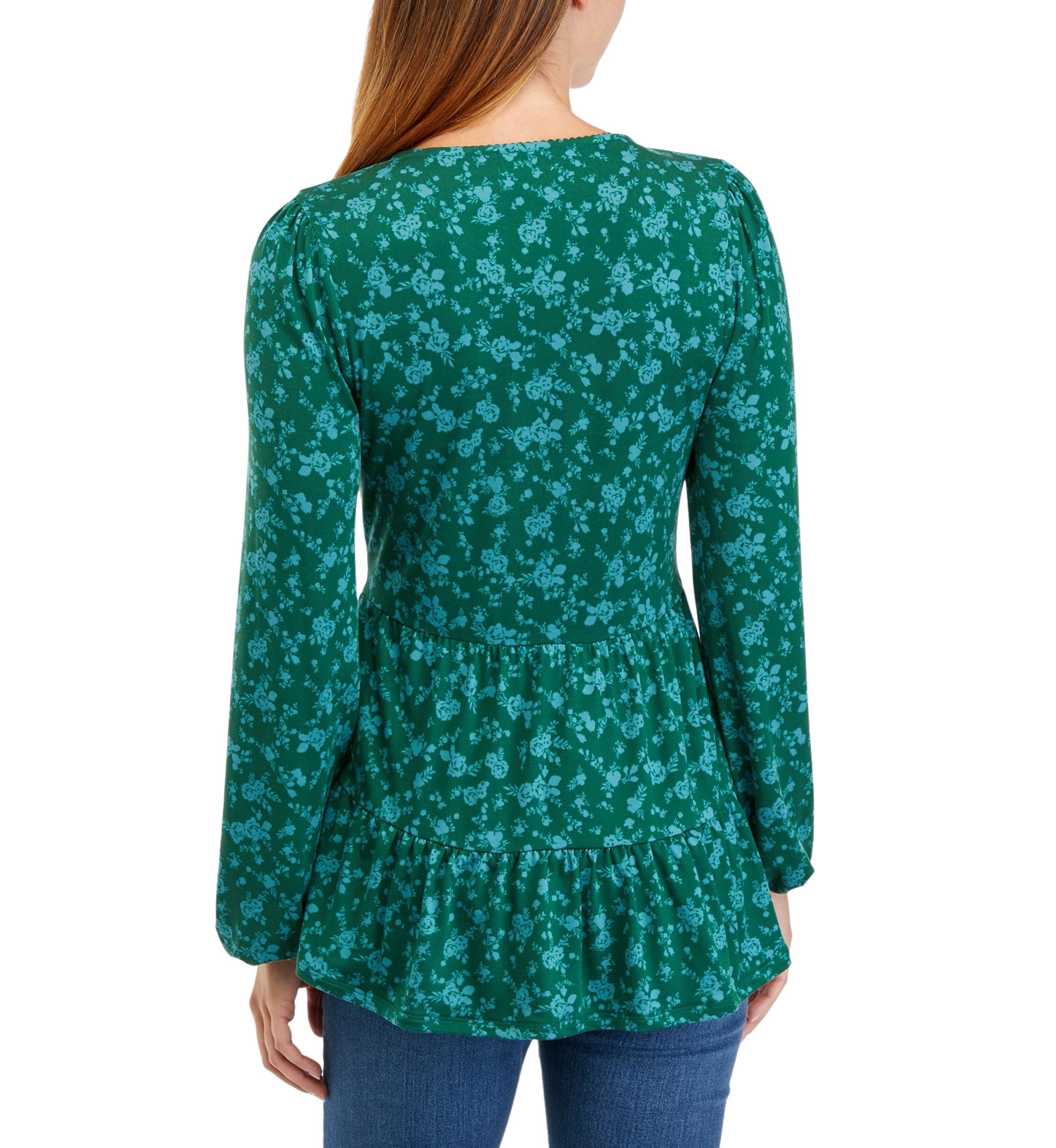 Babydoll V-Neck Knit Top