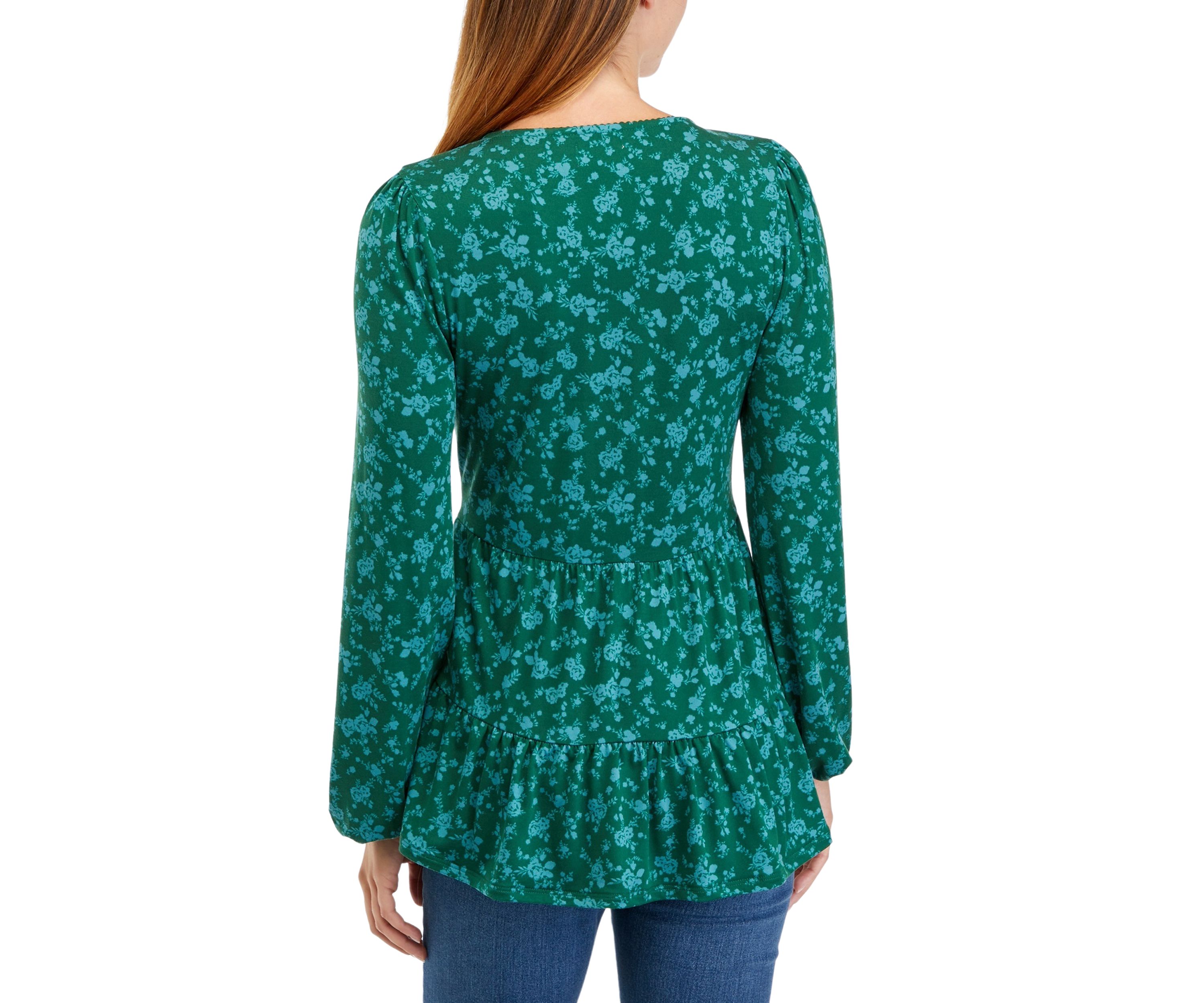 Babydoll V-Neck Knit Top
