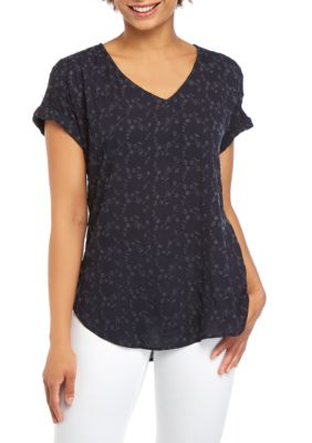 Democracy Eyelet Short Sleeve V Neck T-Shirt | belk