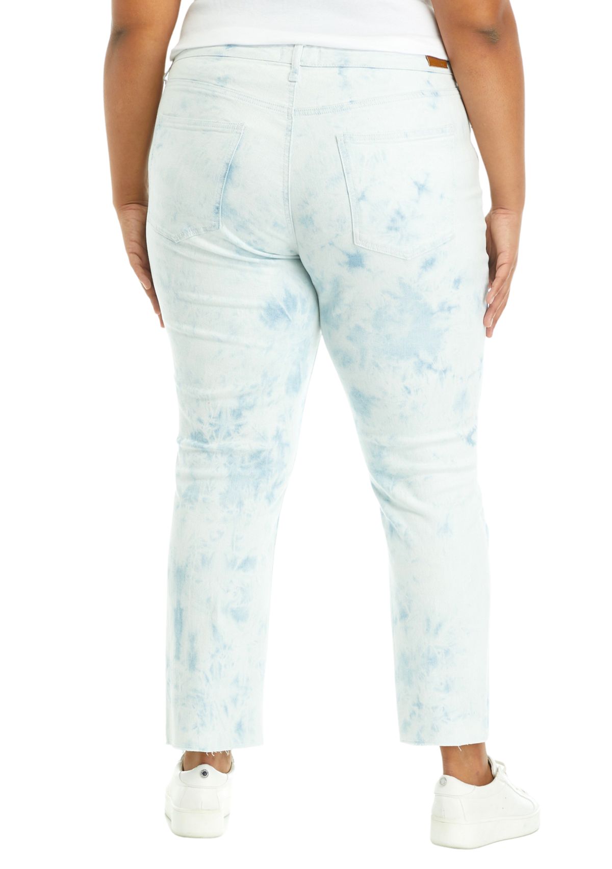 Plus Size High Rise Vintage Straight Jeans 