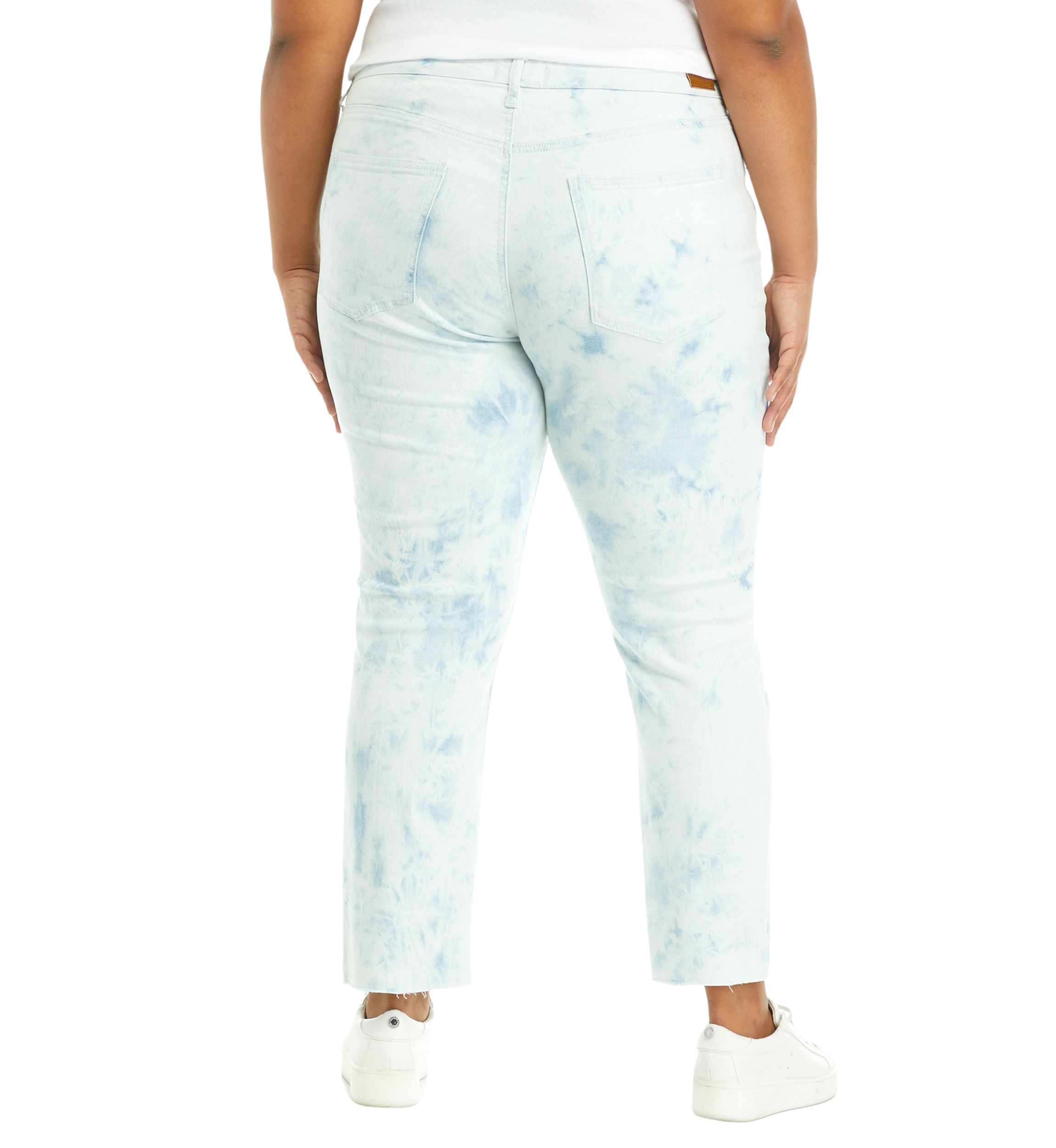 Plus Size High Rise Vintage Straight Jeans 