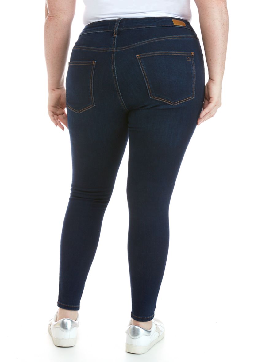 Plus Size Mid Rise Skinny Jeans - Short