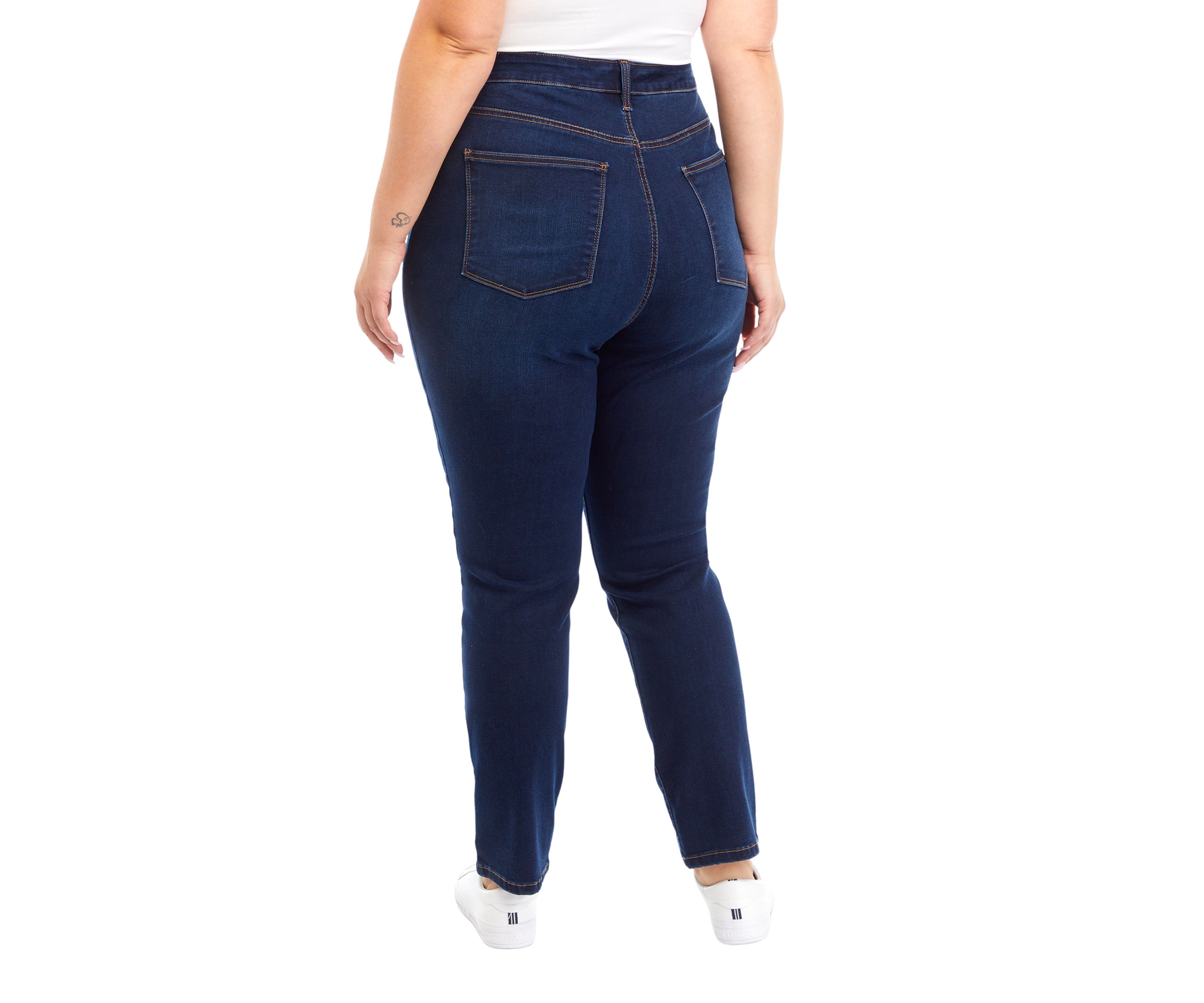 Plus Size Mid Rise Straight Jeans 