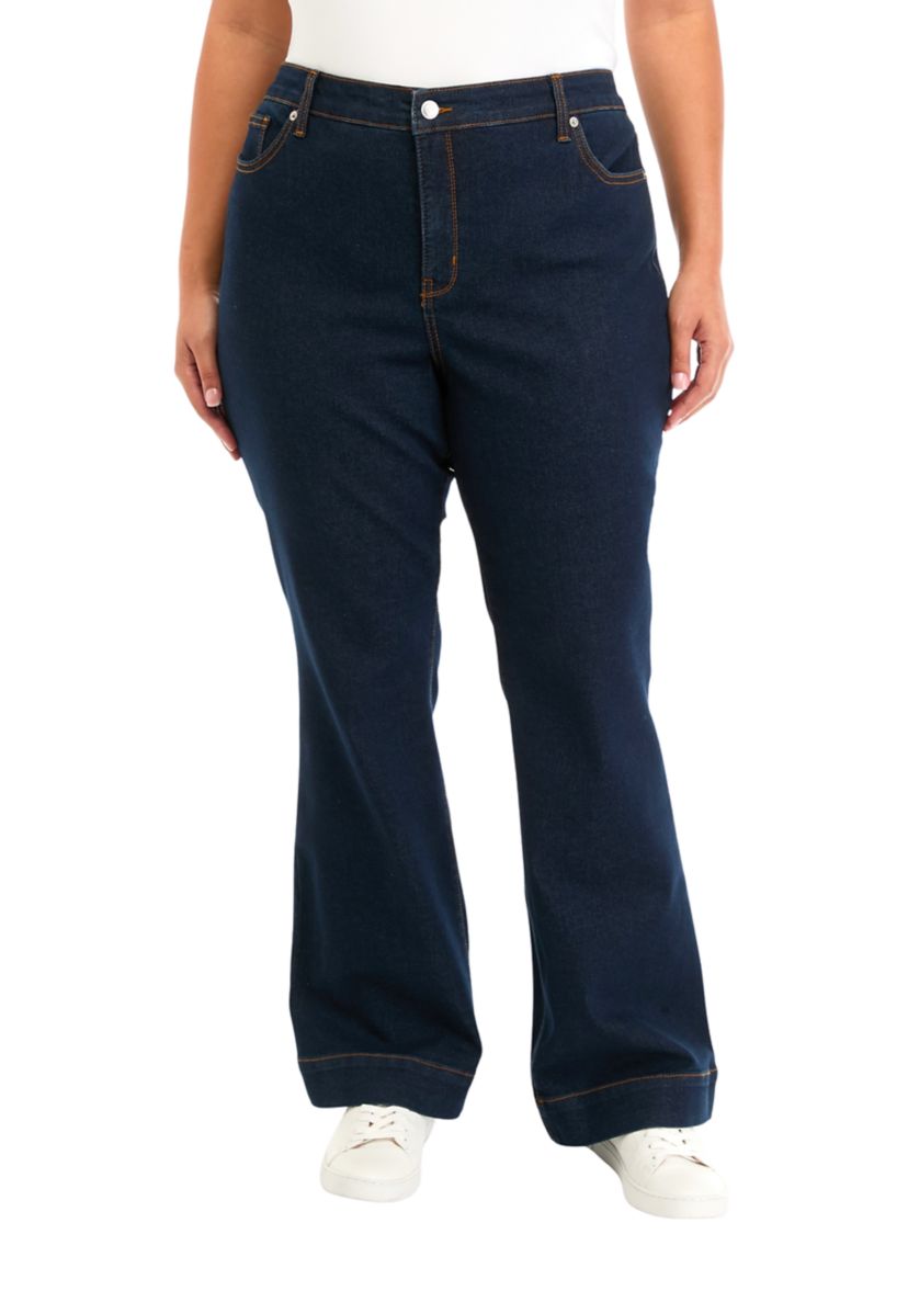 Plus Size High Rise Flare Jeans 