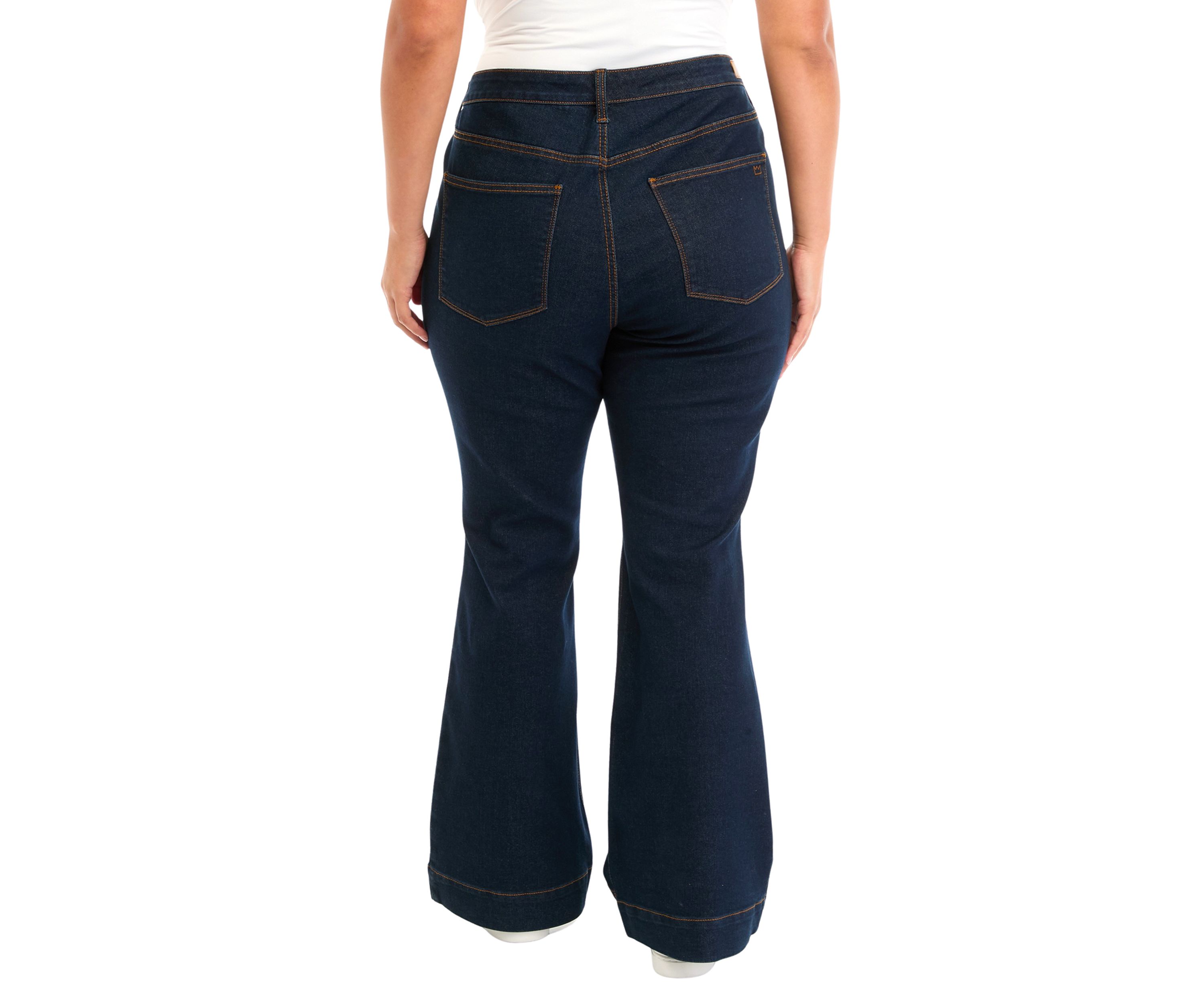 Plus Size High Rise Flare Jeans 