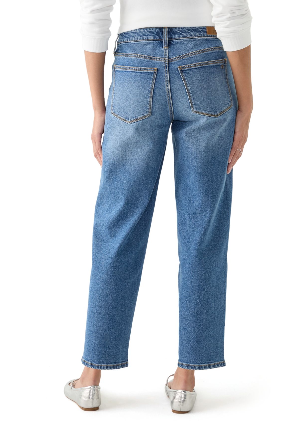 Womens Straight Relaxed Jeans