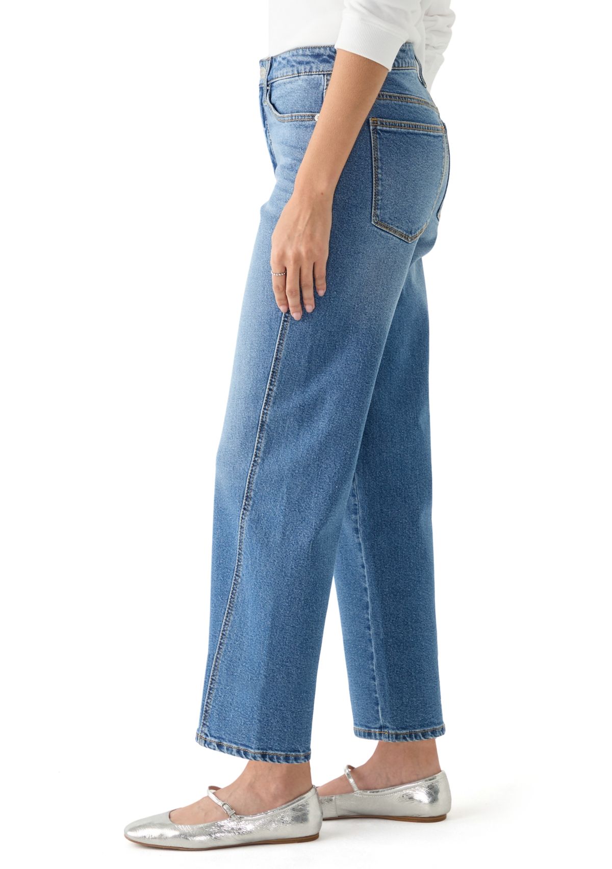 Womens Straight Relaxed Jeans