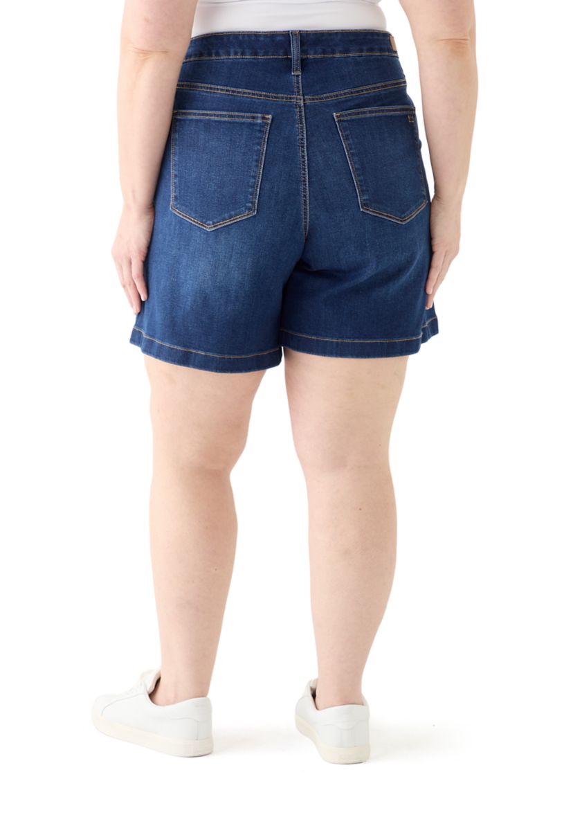 Plus Size High Rise 7" Relaxed Shorts