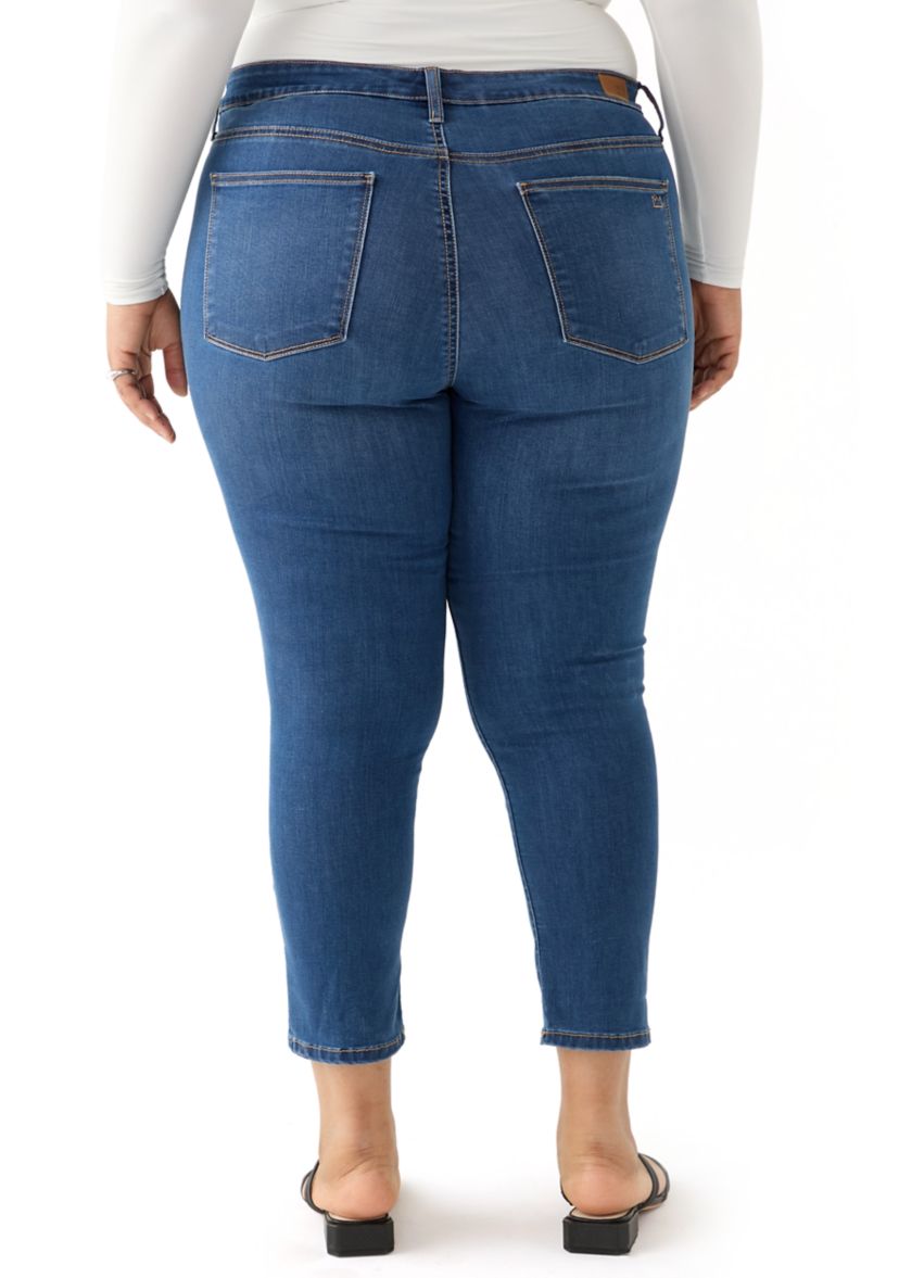 Plus Size Roll Cuff Cropped Pants