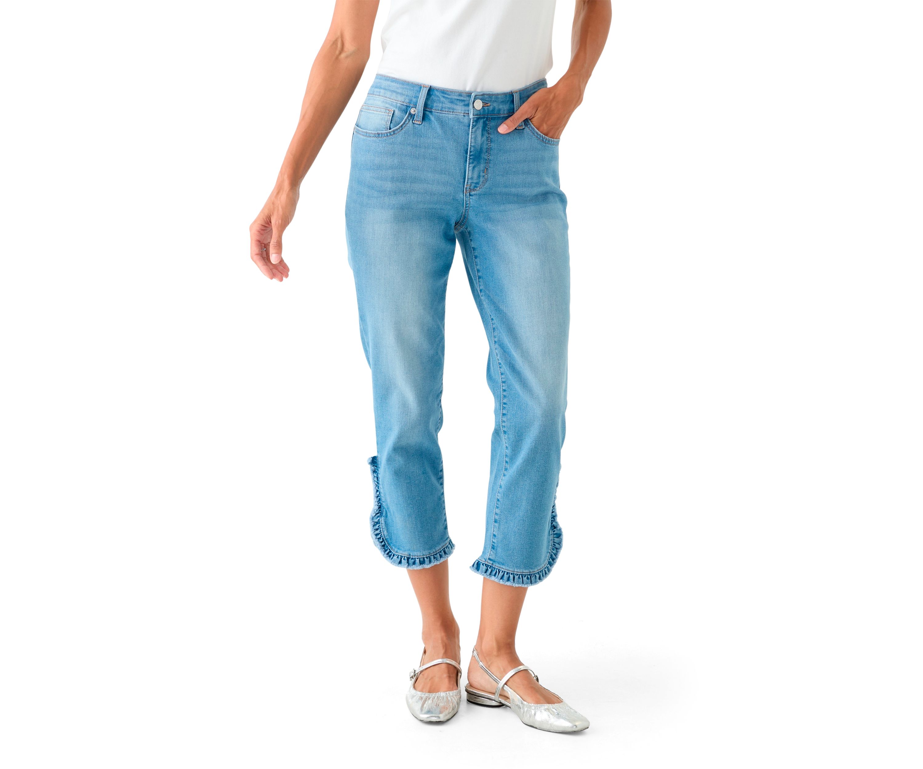 Womens Mid Rise Ruffle Hem Cropped Pants