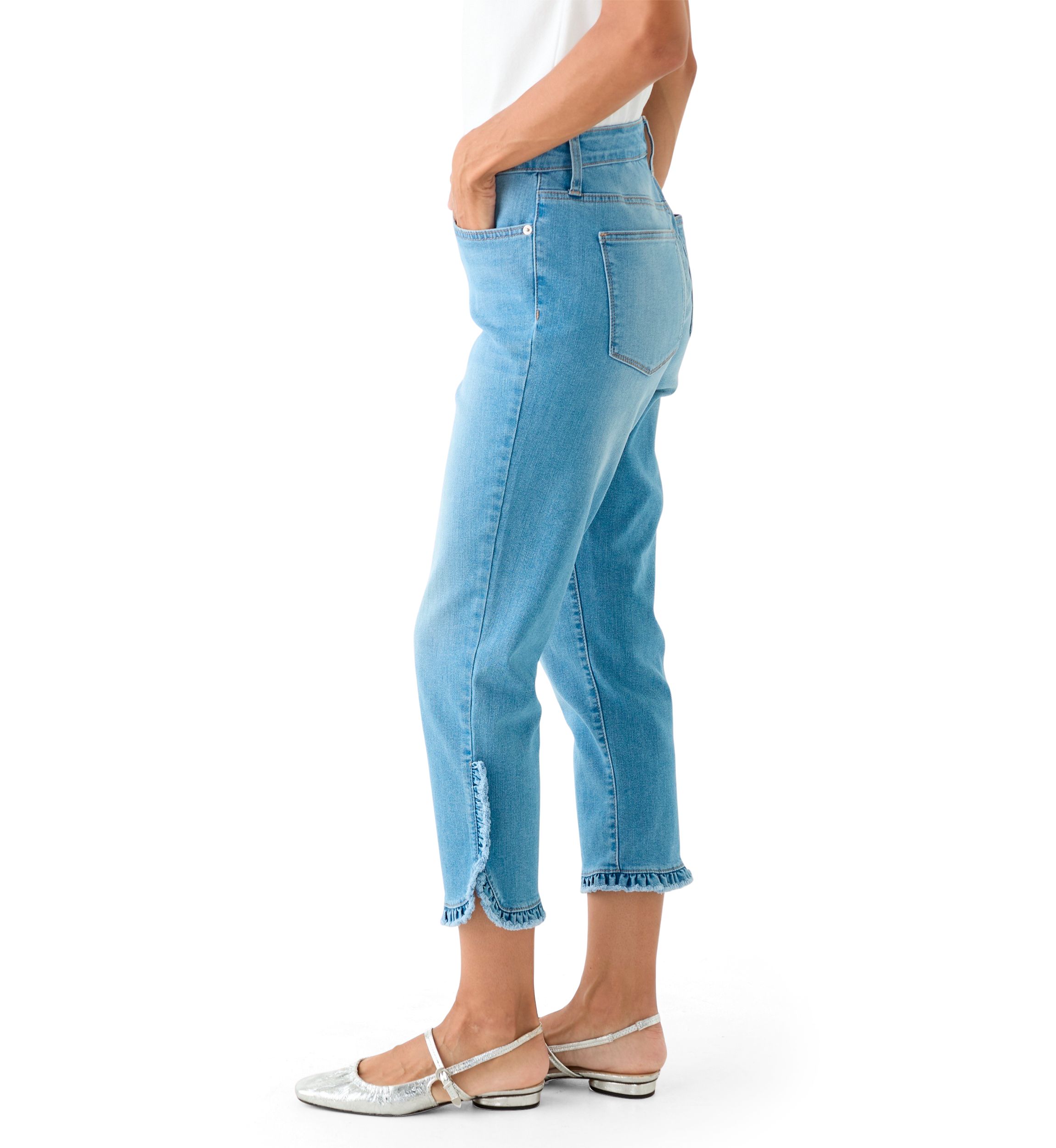 Womens Mid Rise Ruffle Hem Cropped Pants