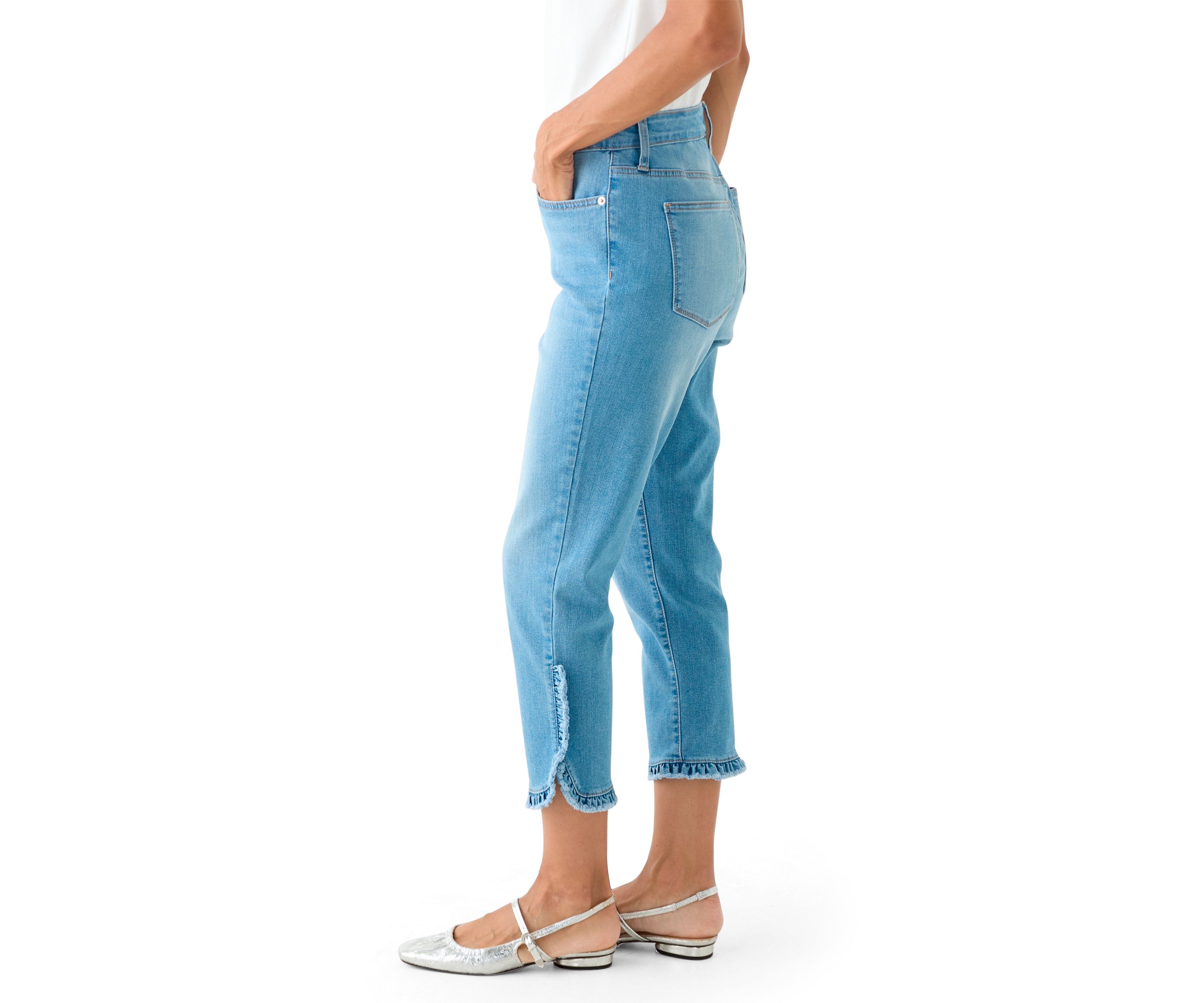 Womens Mid Rise Ruffle Hem Cropped Pants