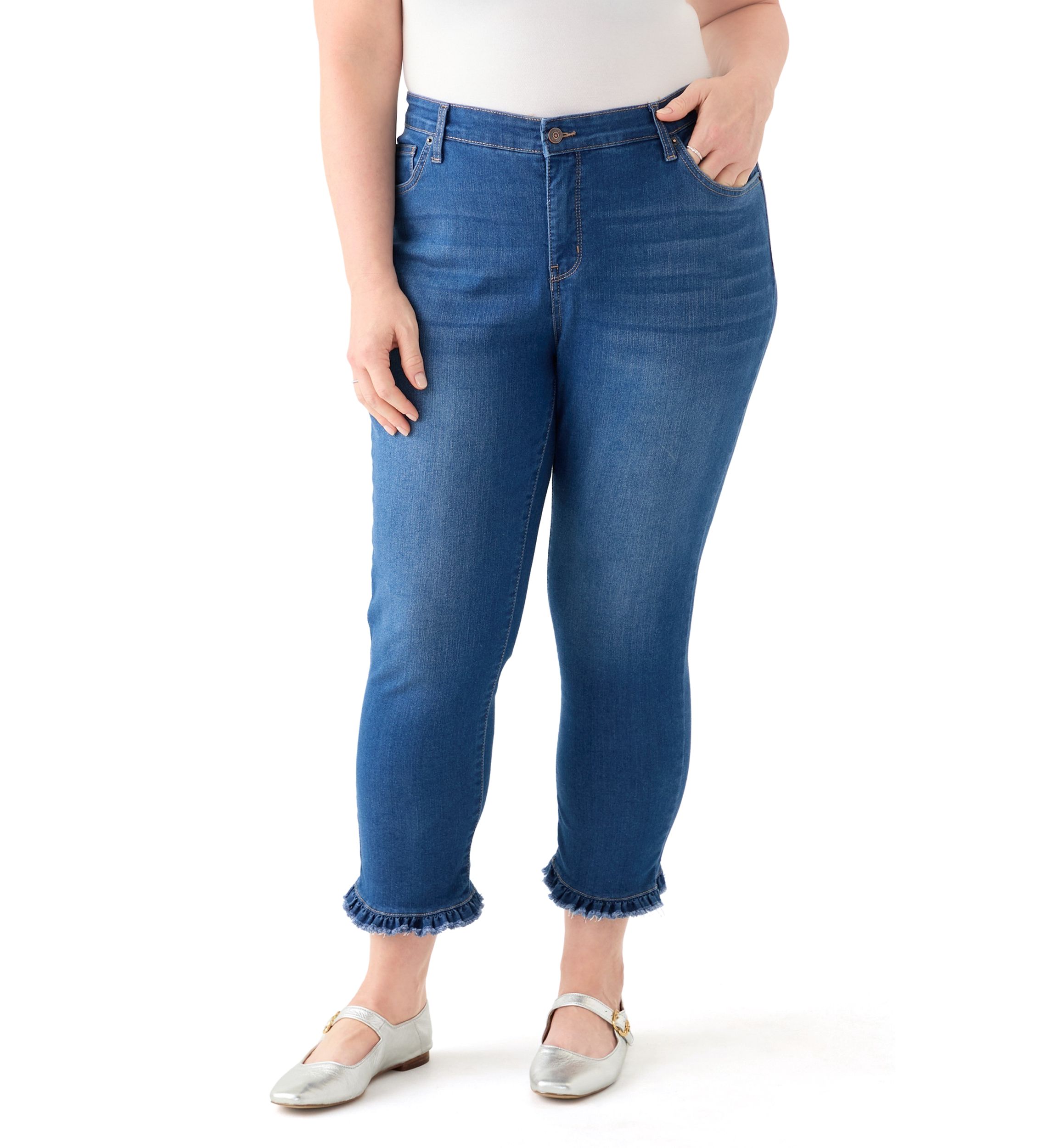 Plus Size Ruffle Back Cropped Pants