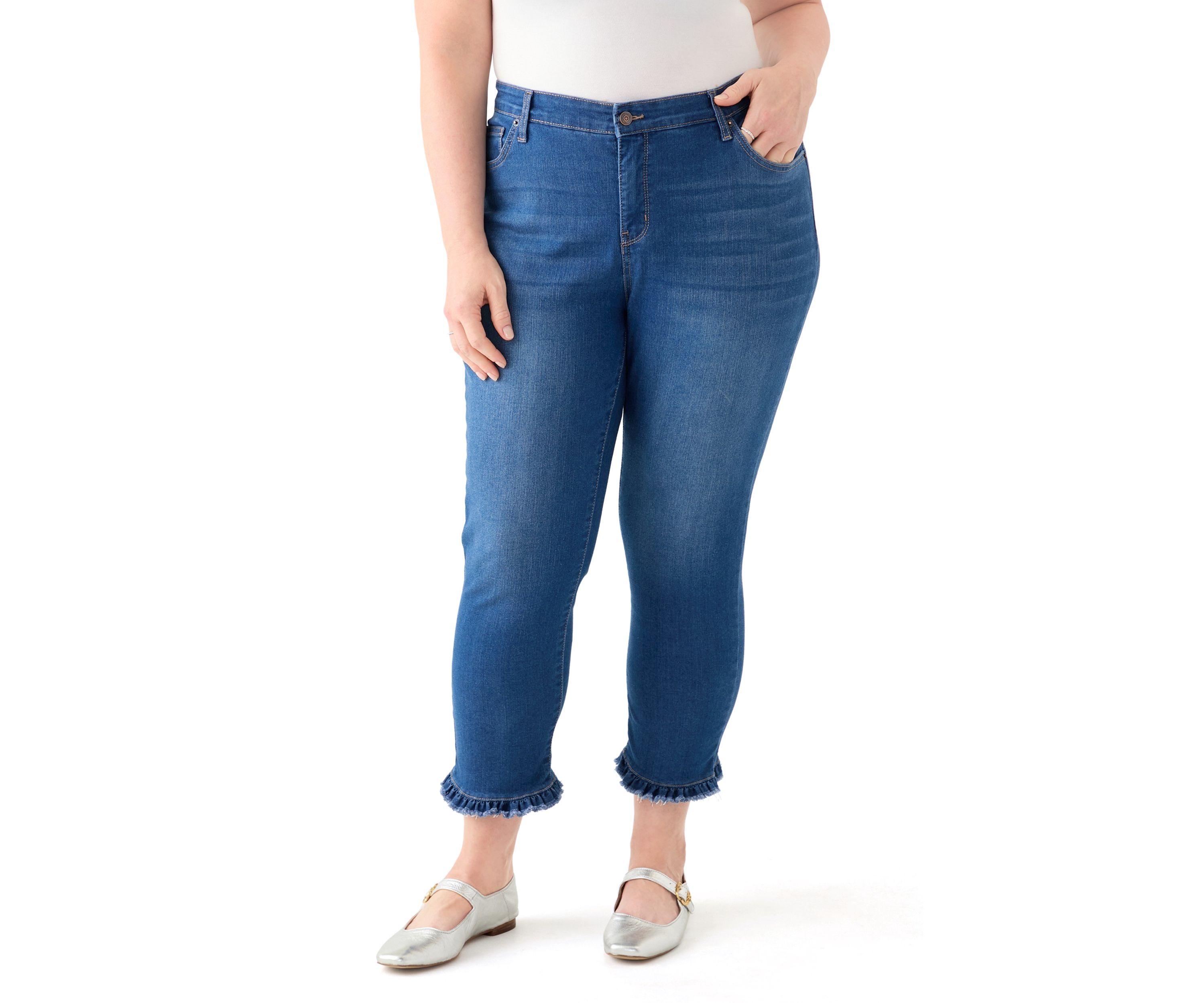 Plus Size Ruffle Back Cropped Pants