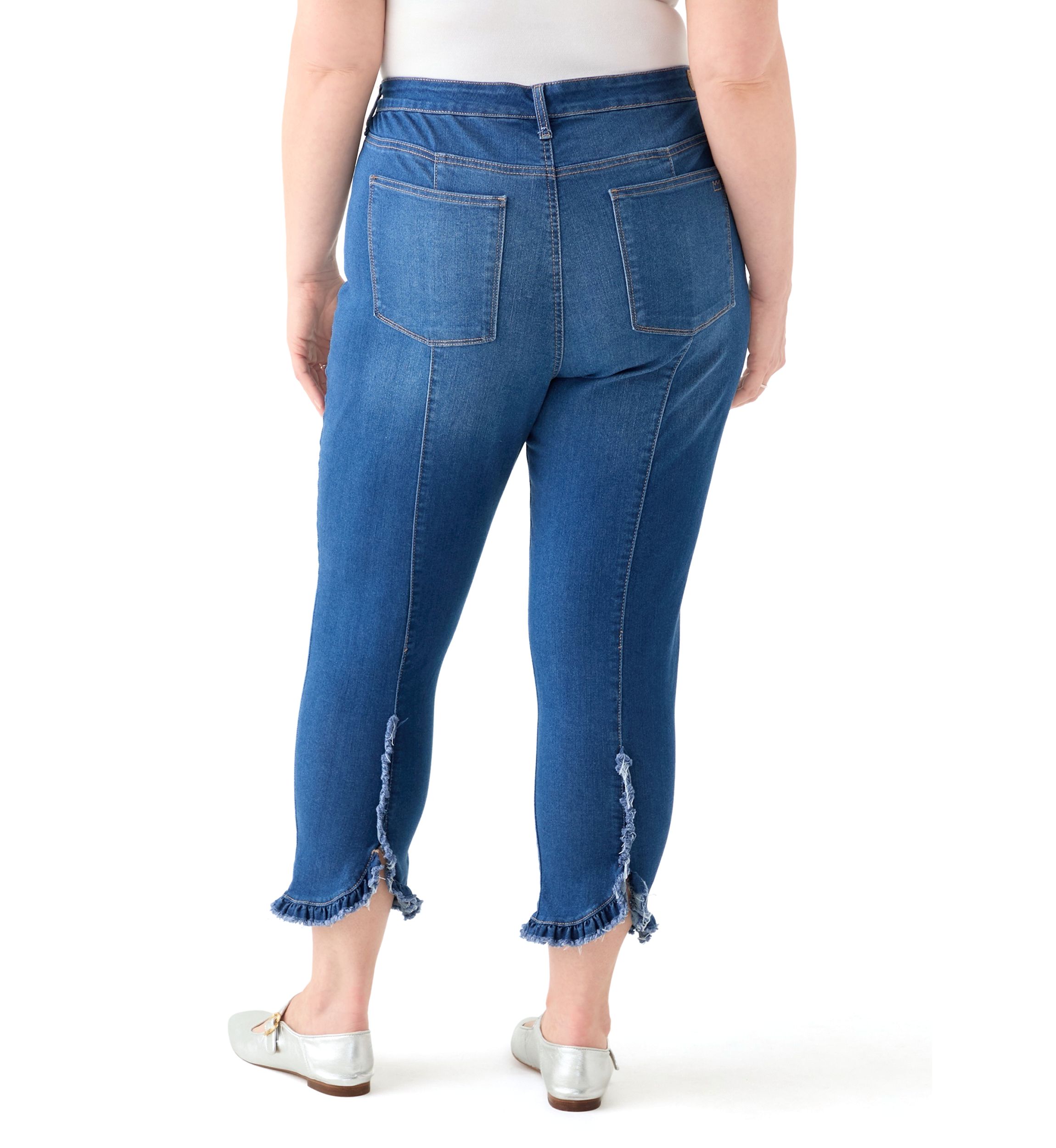 Plus Size Ruffle Back Cropped Pants