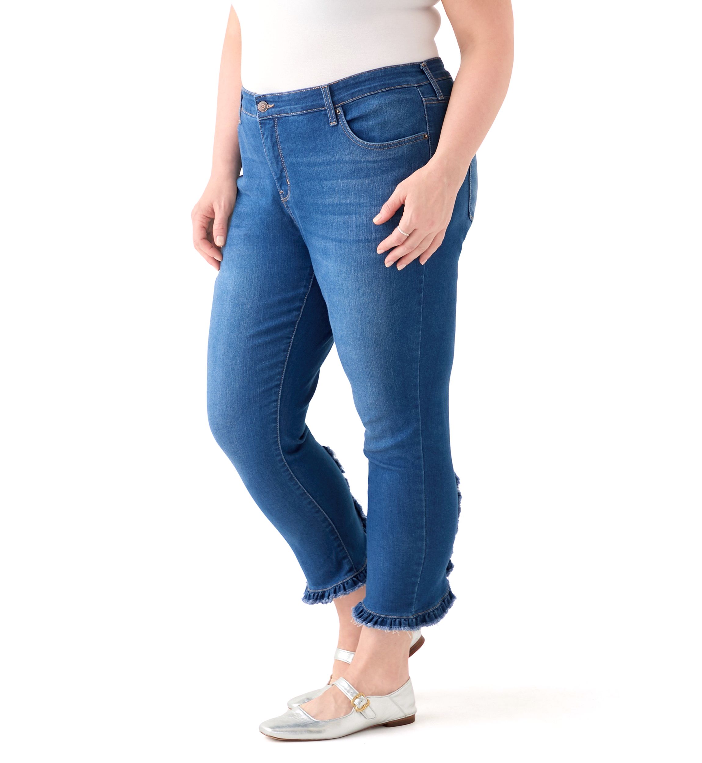 Plus Size Ruffle Back Cropped Pants