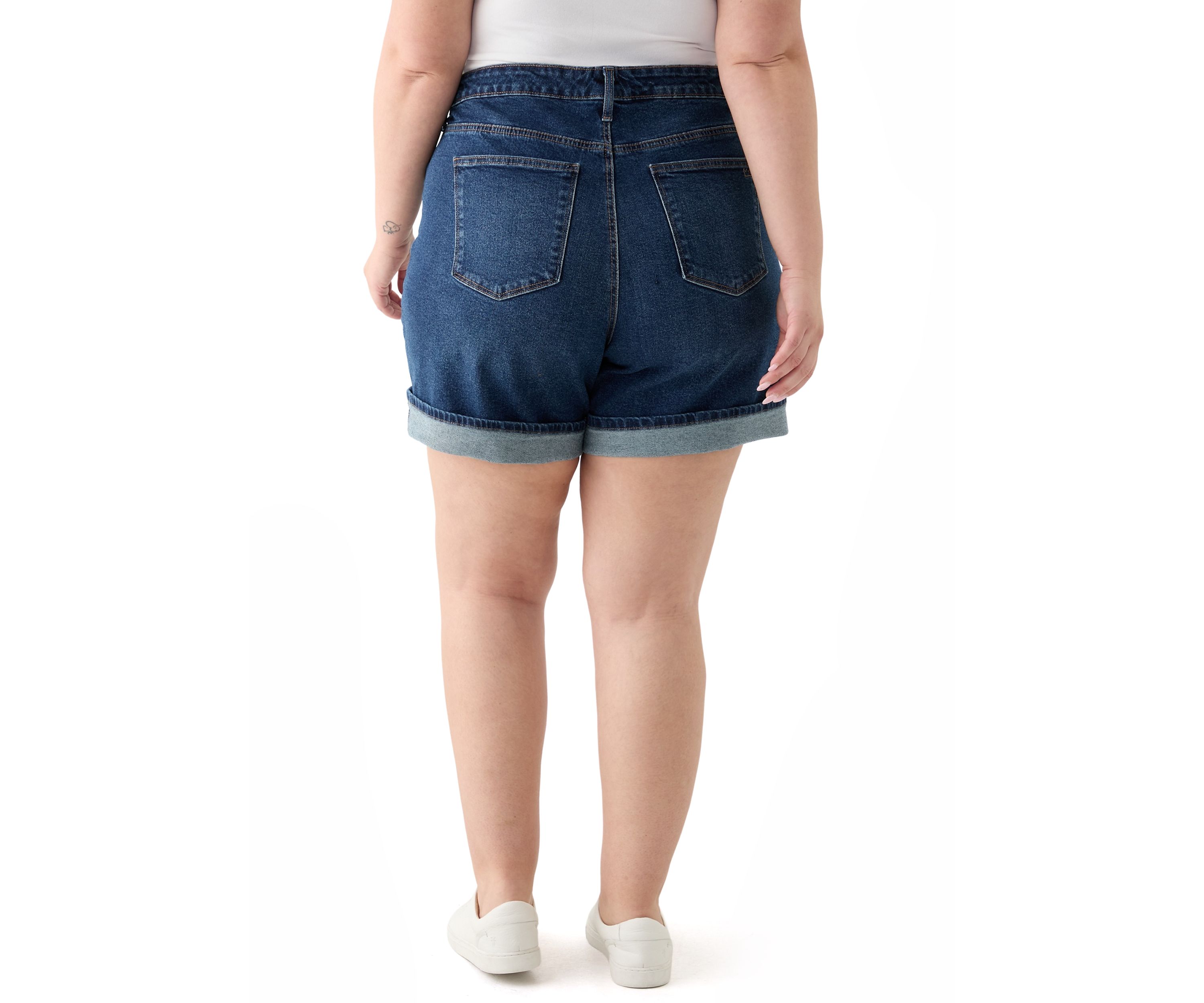 Plus Size HIgh Rise Cuff Shorts