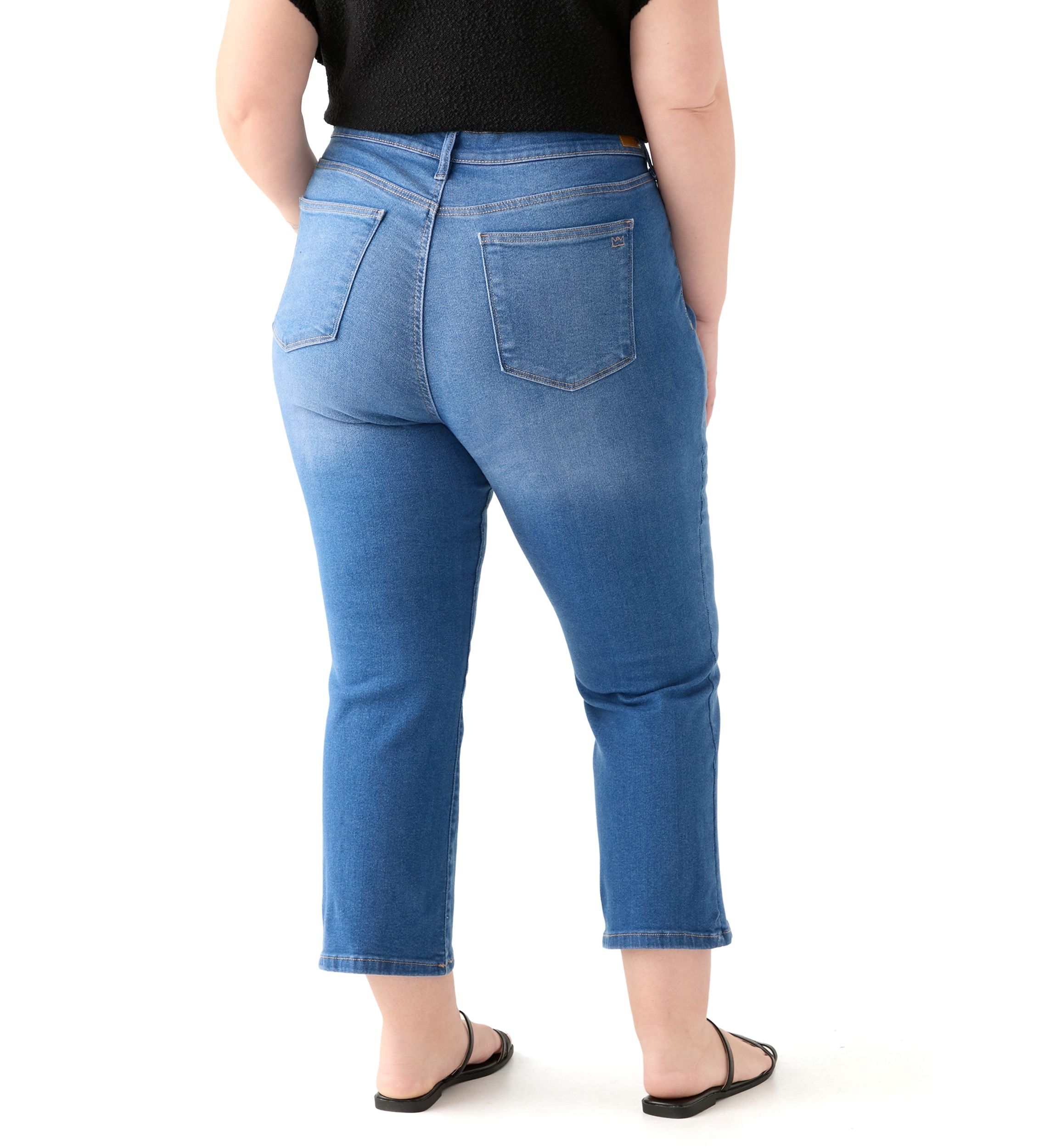 Plus Size High Kick Flared Ankle Jeans