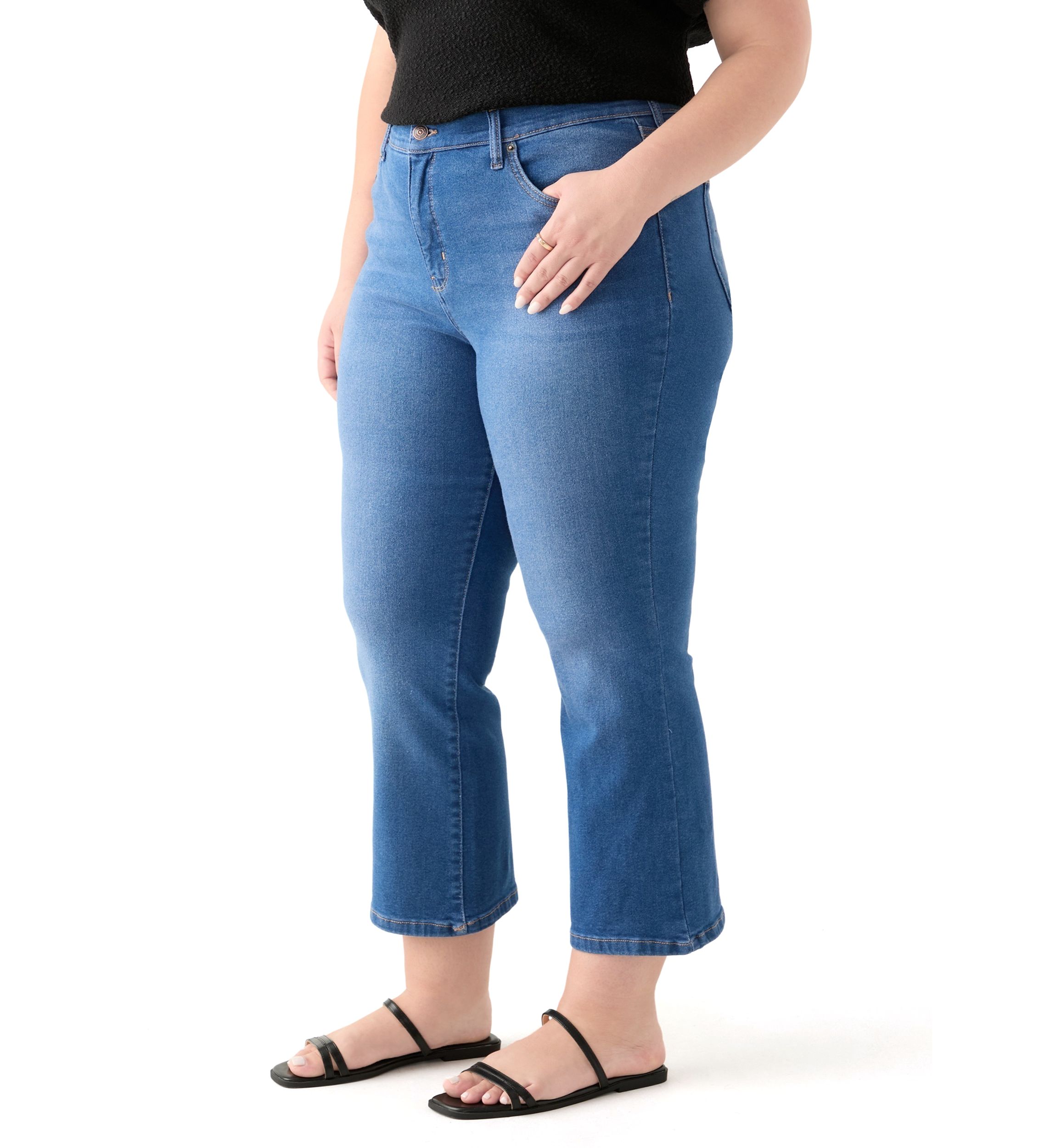 Plus Size High Kick Flared Ankle Jeans