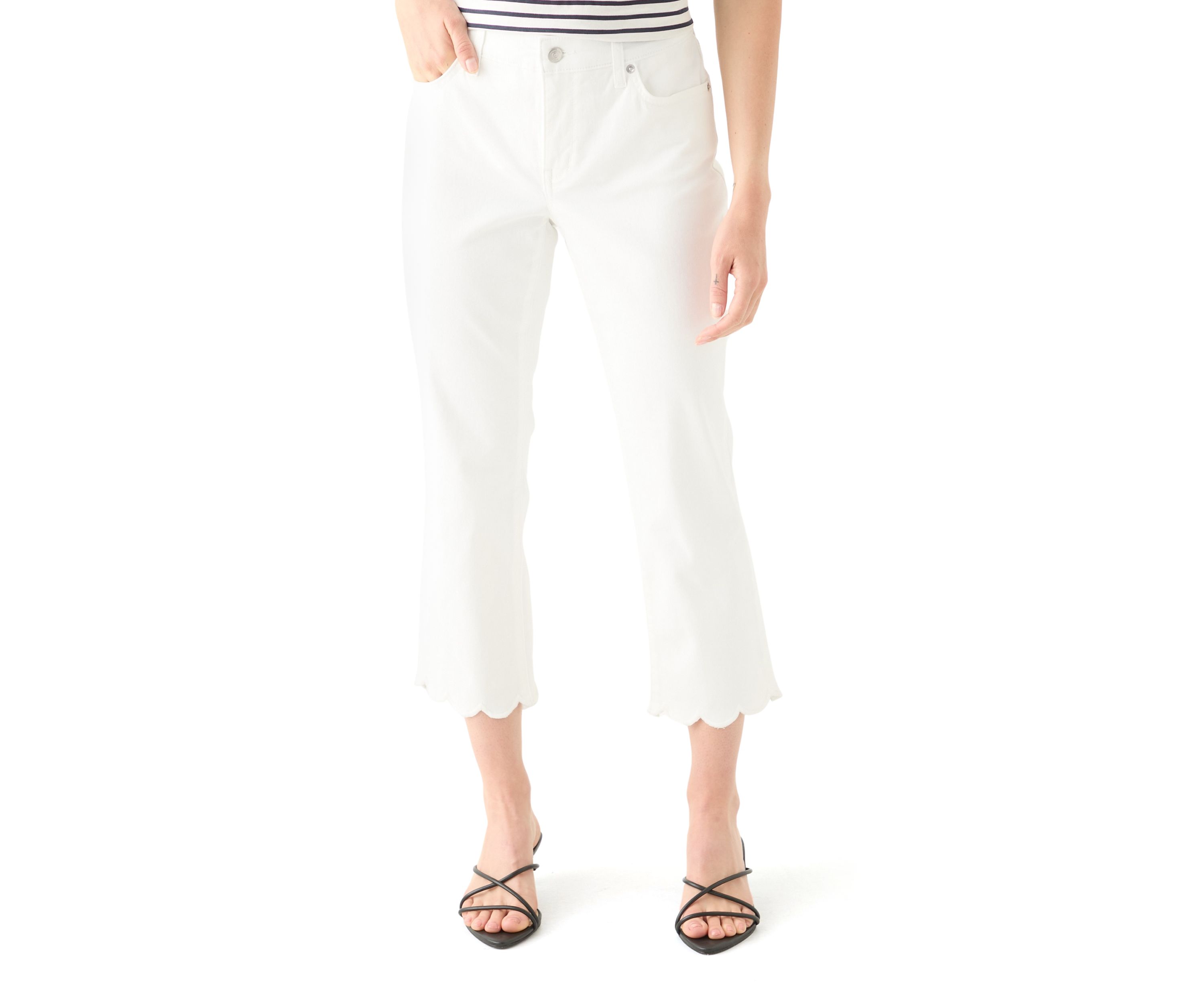 Petite Scallop Kick Flare Pants