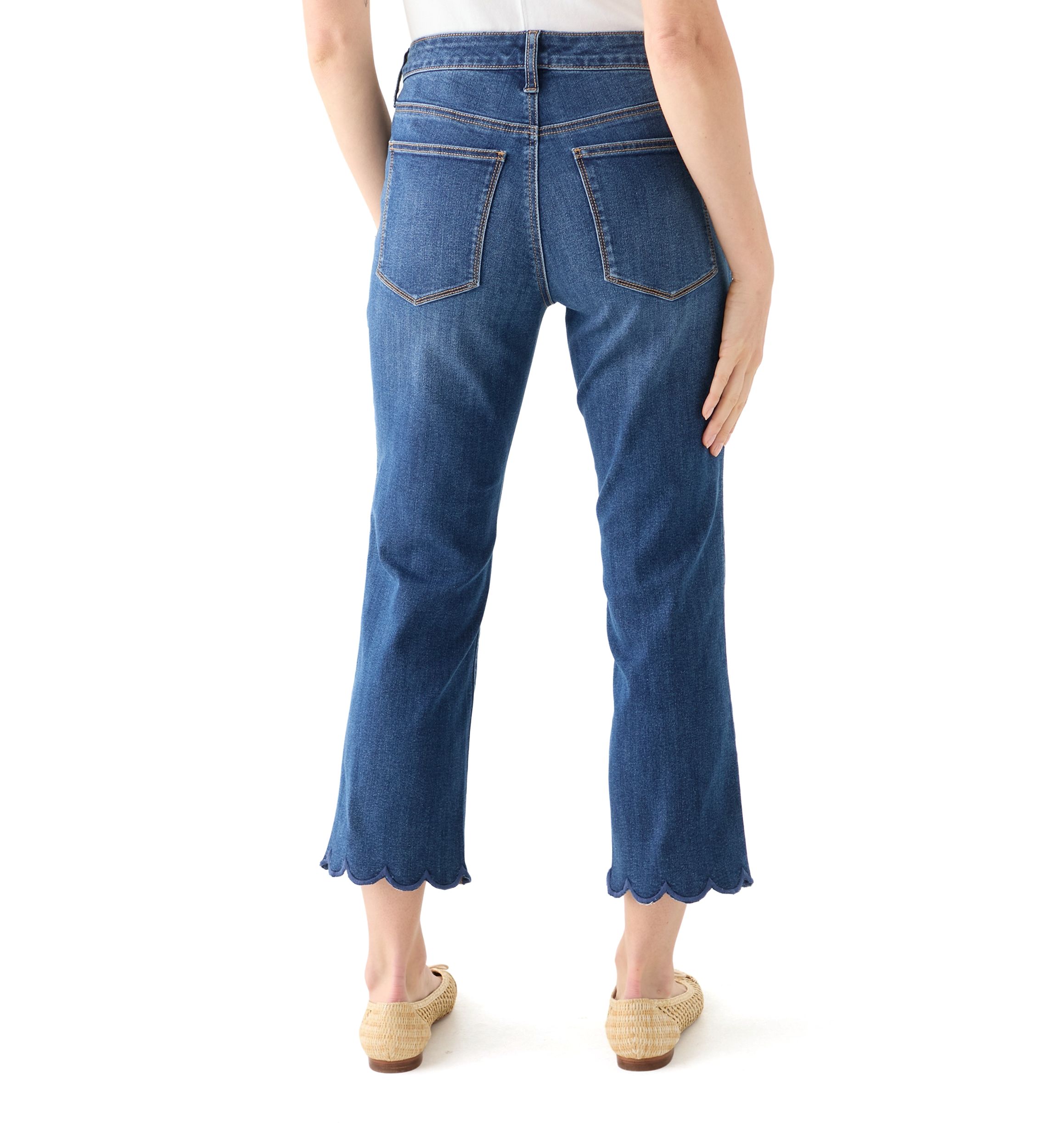 Petite Scallop Kick Flare Pants