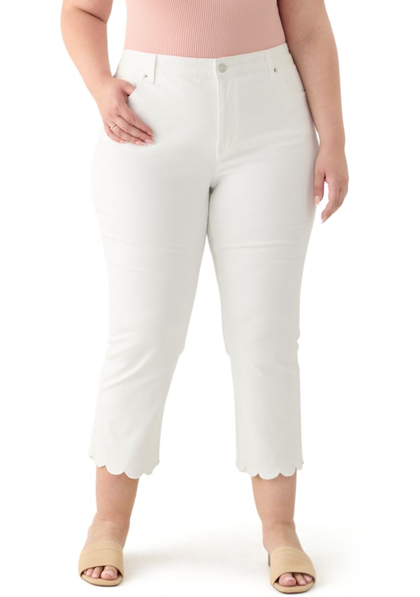 Plus Size Scallop Kick Flare Jeans