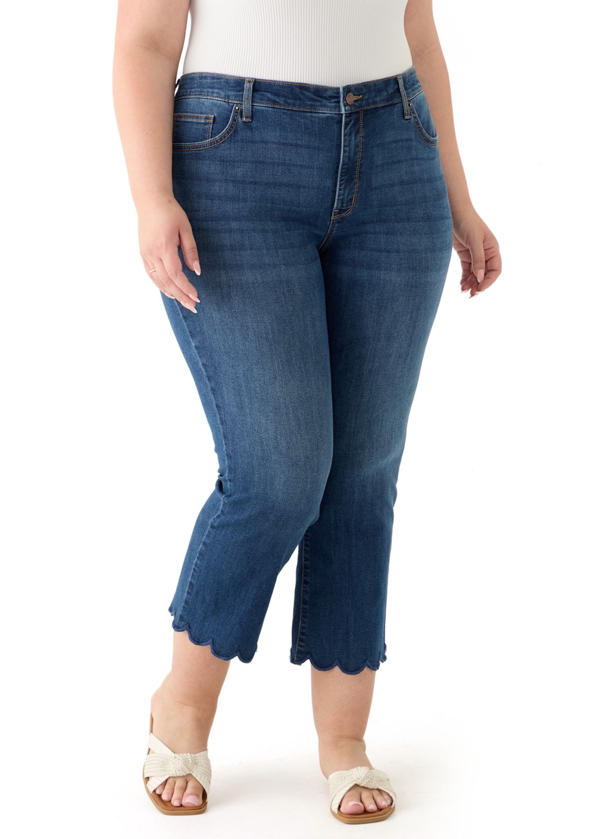 Plus Size Scallop Kick Flare Jeans