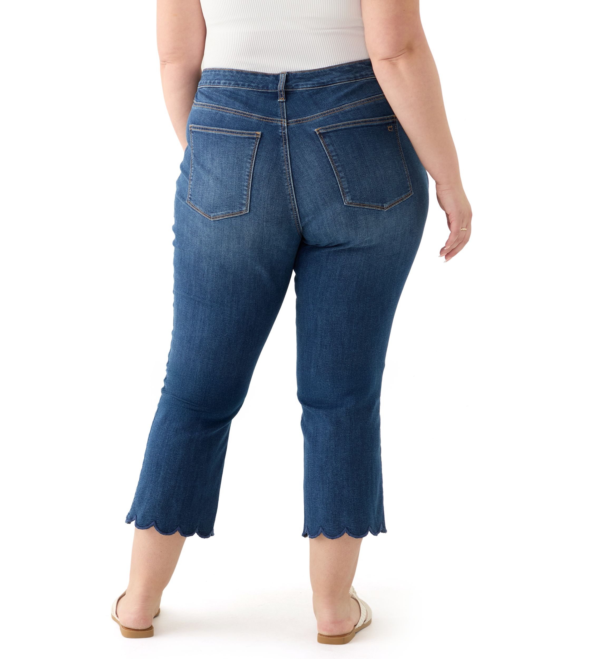 Plus Size Scallop Kick Flare Jeans