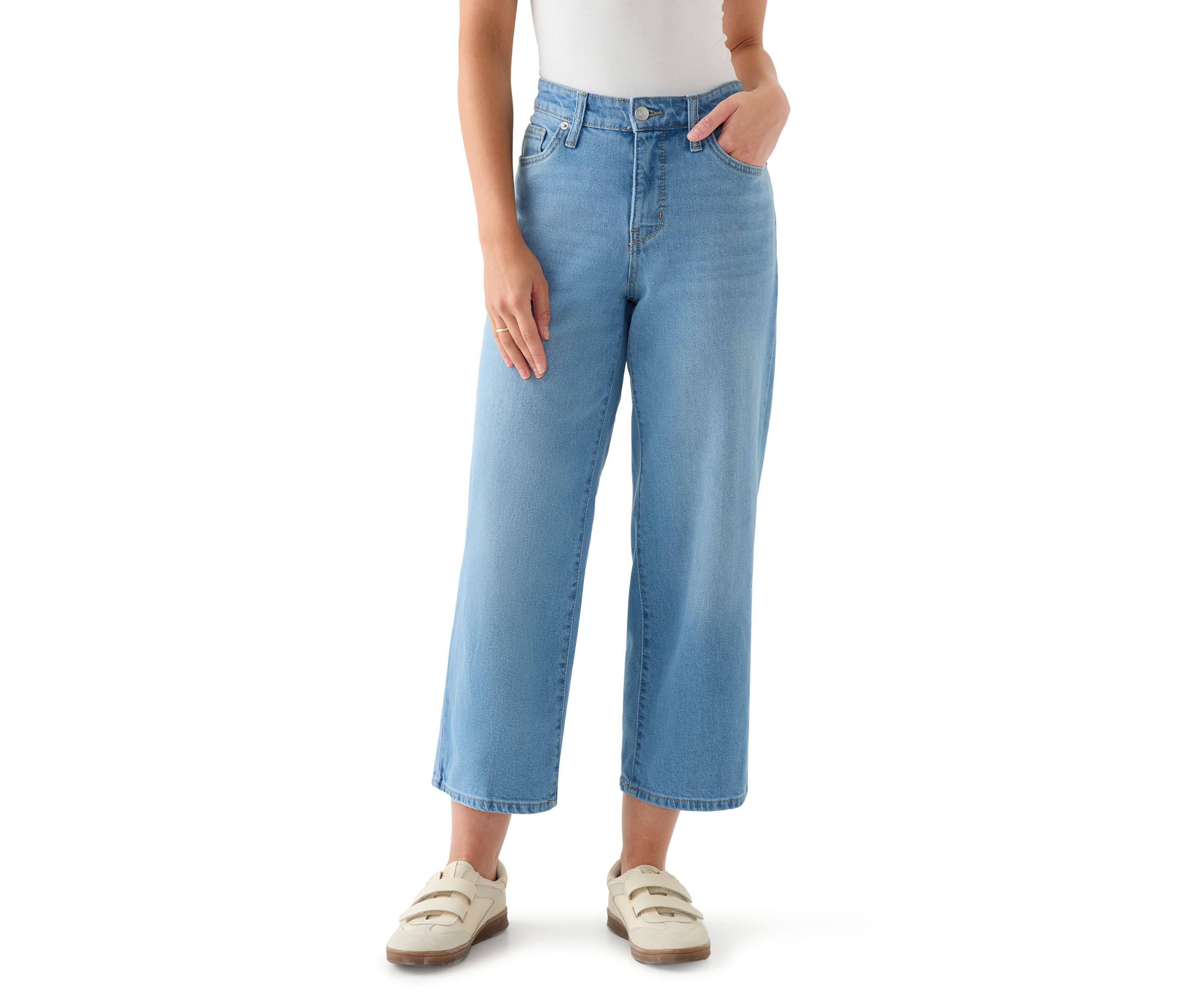Petite High-Rise Wide-Leg Jeans