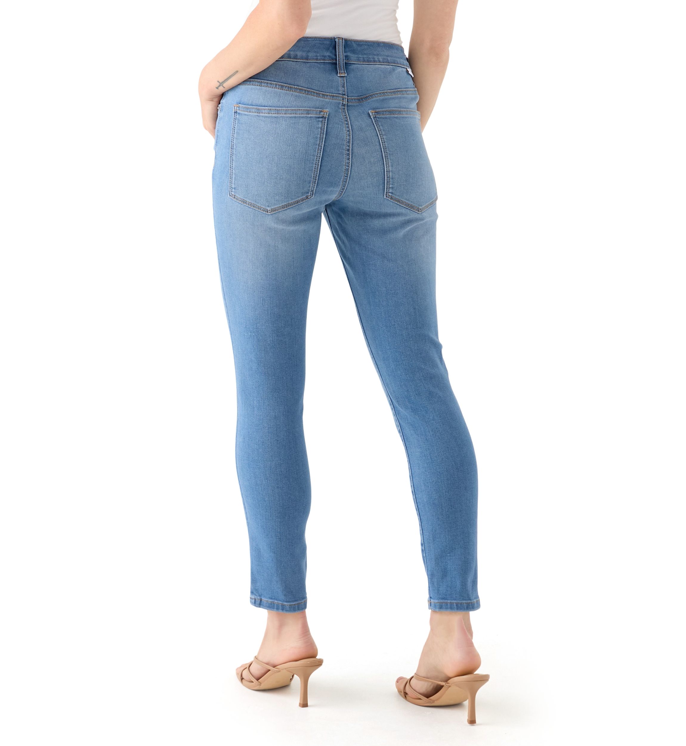 Petite Mid Rise Skinny Jeans 