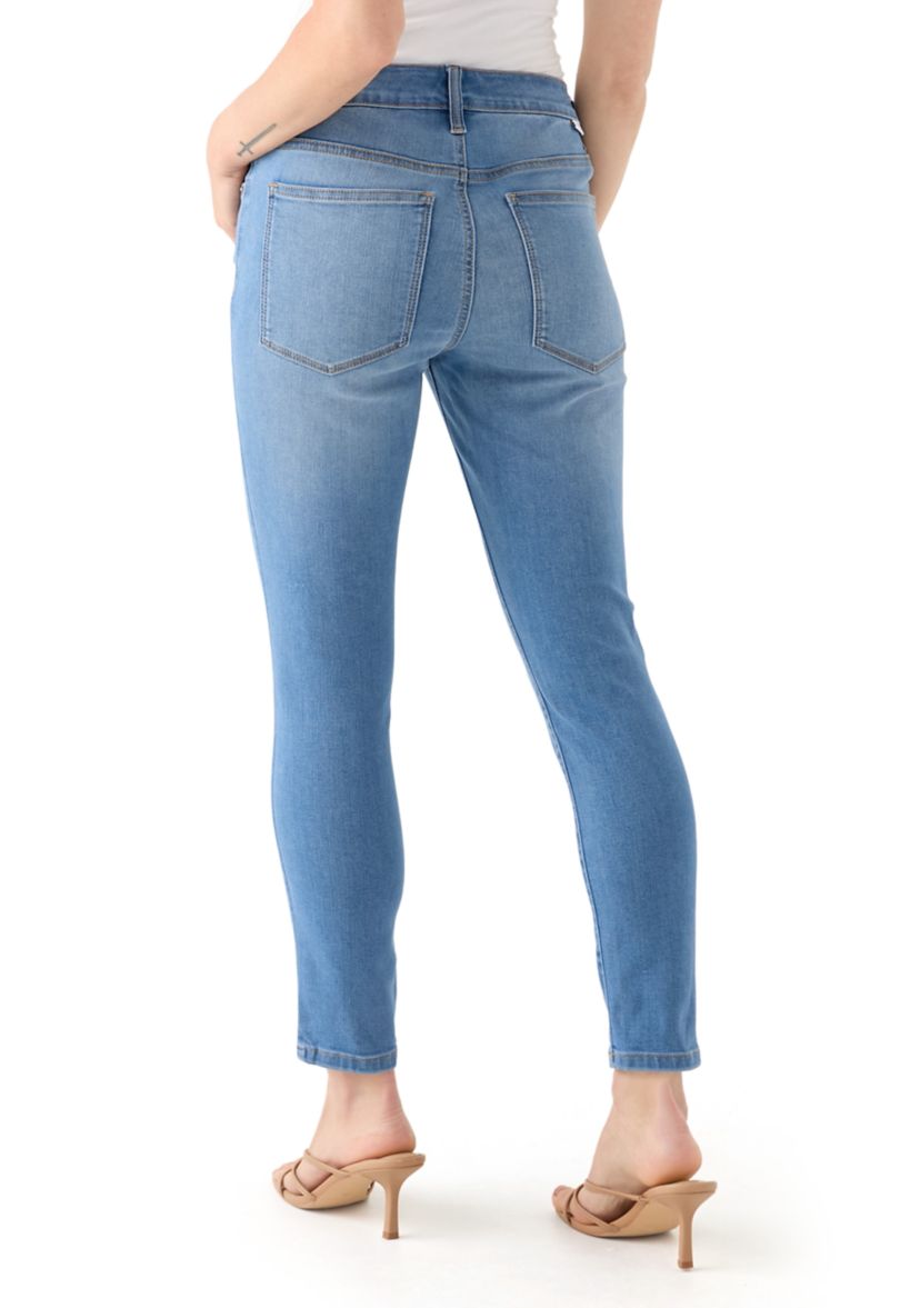 Petite Mid Rise Skinny Jeans 