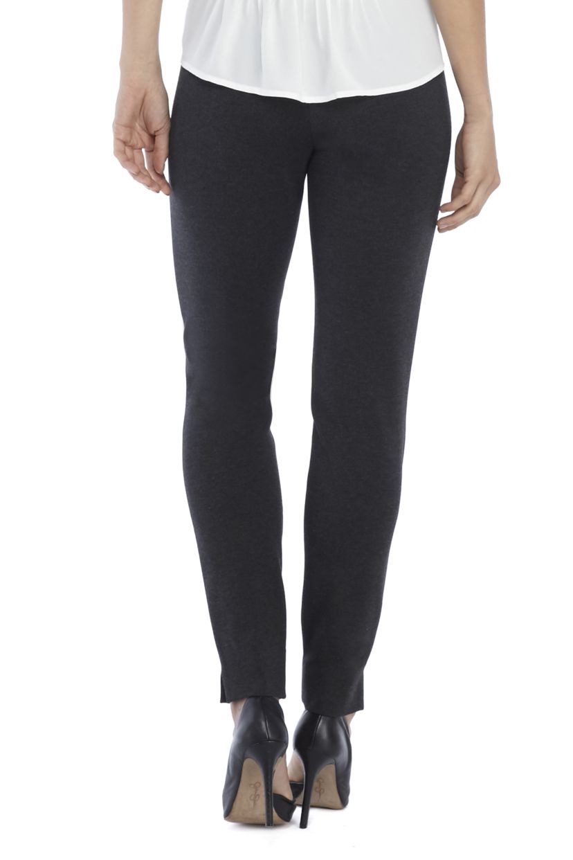 Womens Signature Pull On Skinny Pants in Ponte