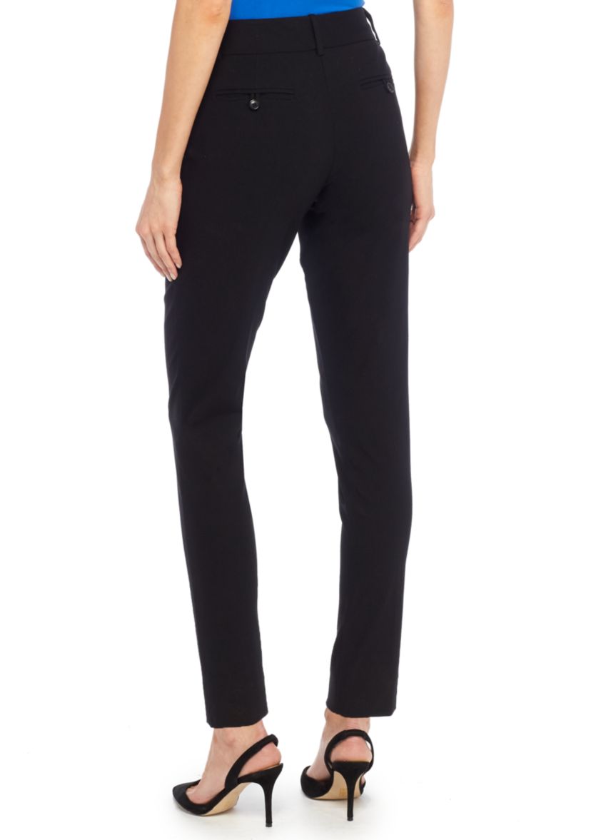 Petite Signature Skinny Pants