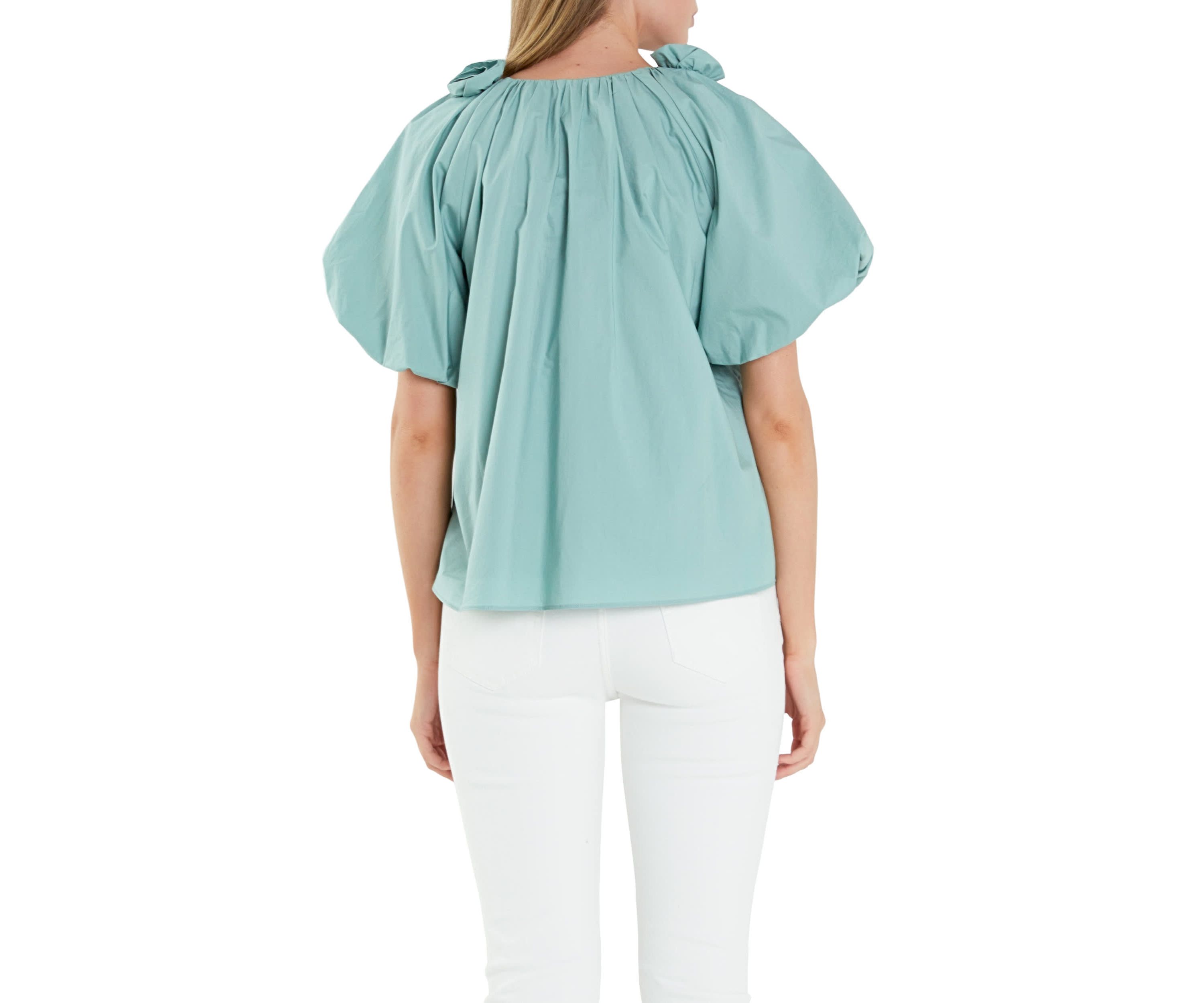 Flower Neckline Puff Sleeve Top