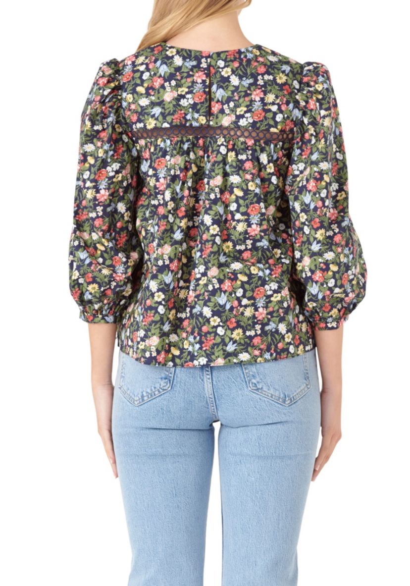 Floral Print Pintuck Detail Top