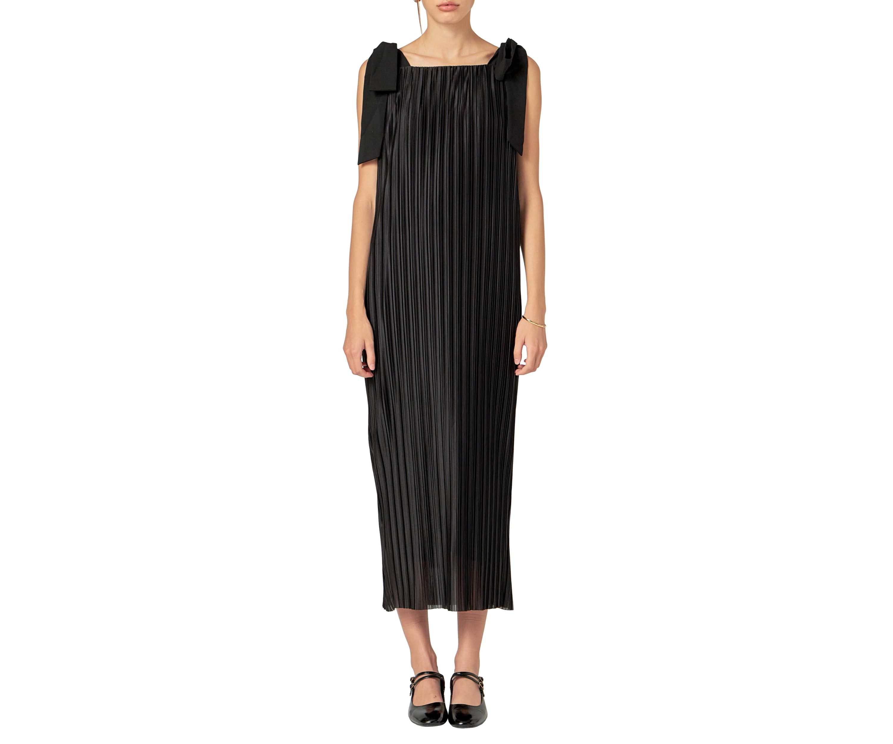BOW DETAILED PLEATED MAXI DRESS