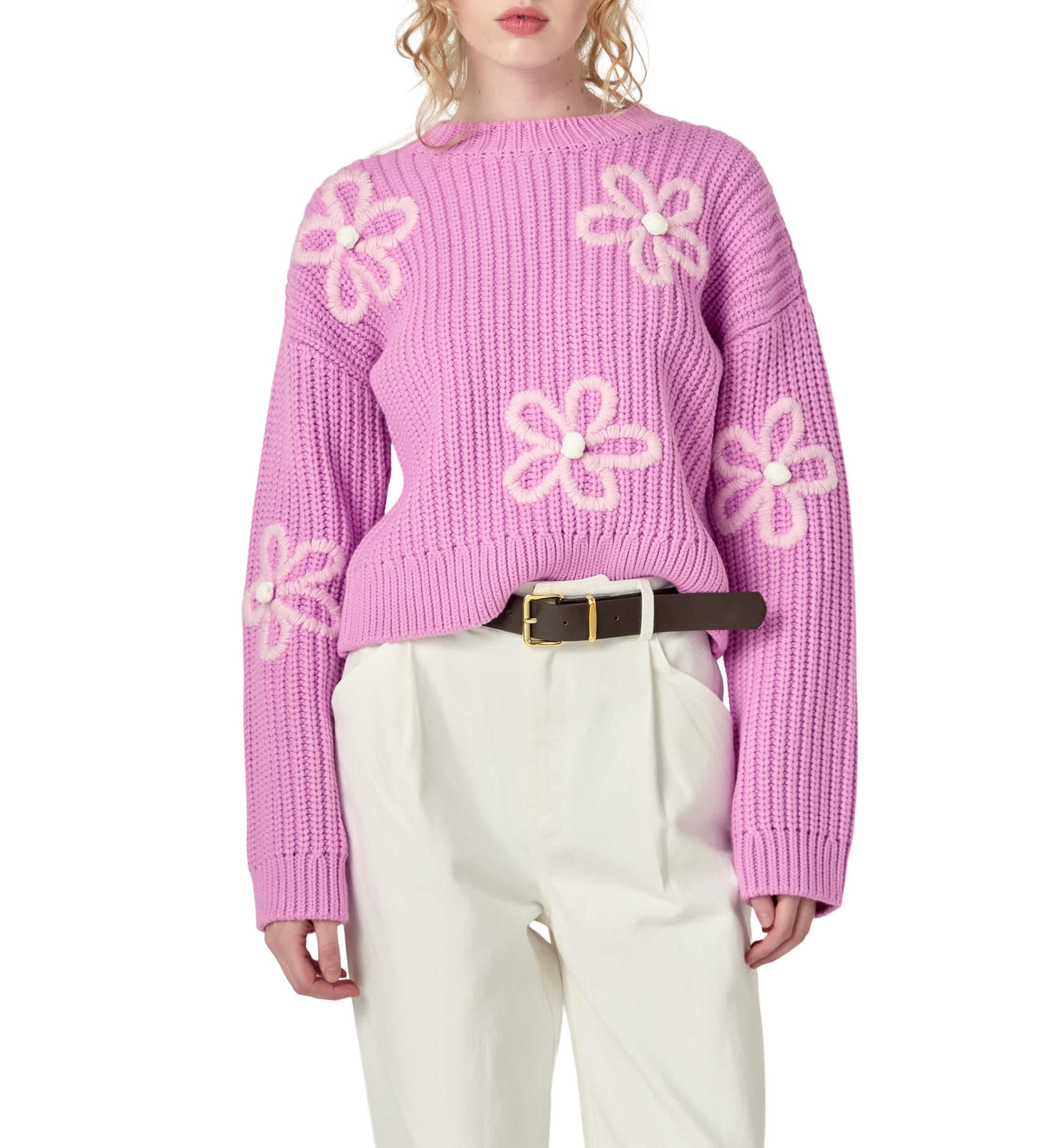 FLOWER EMBROIDERY KNIT TOP