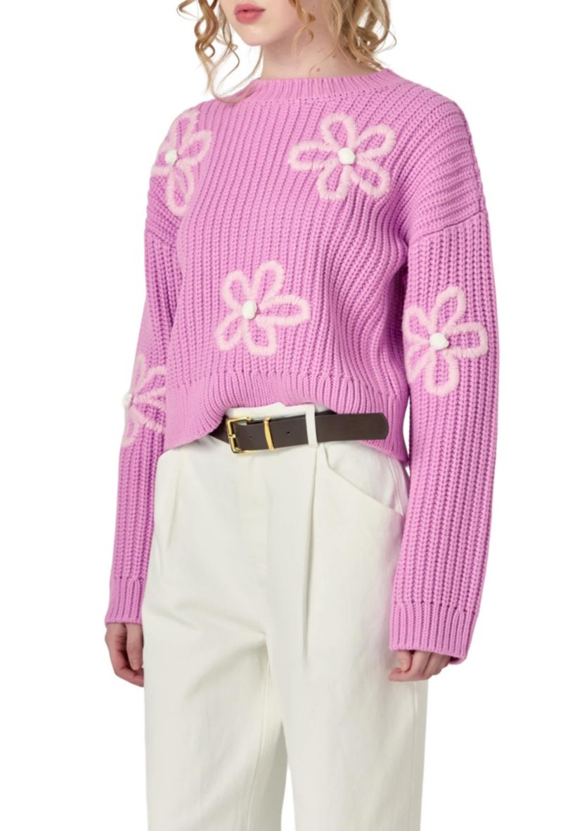 FLOWER EMBROIDERY KNIT TOP