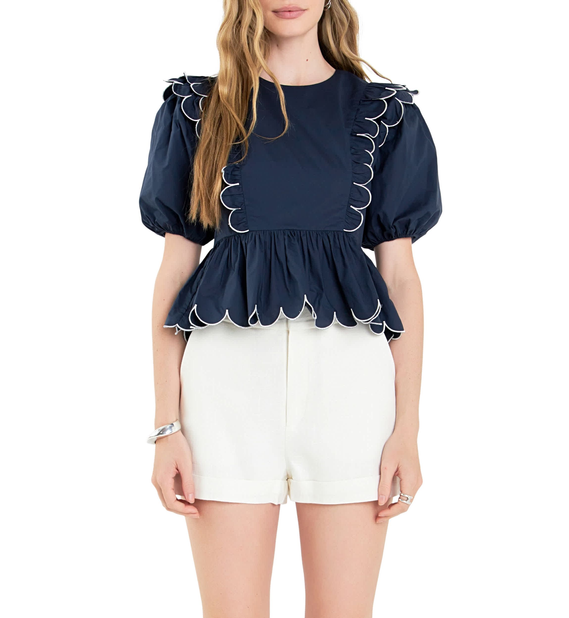 Contrast Scallop Edge Top