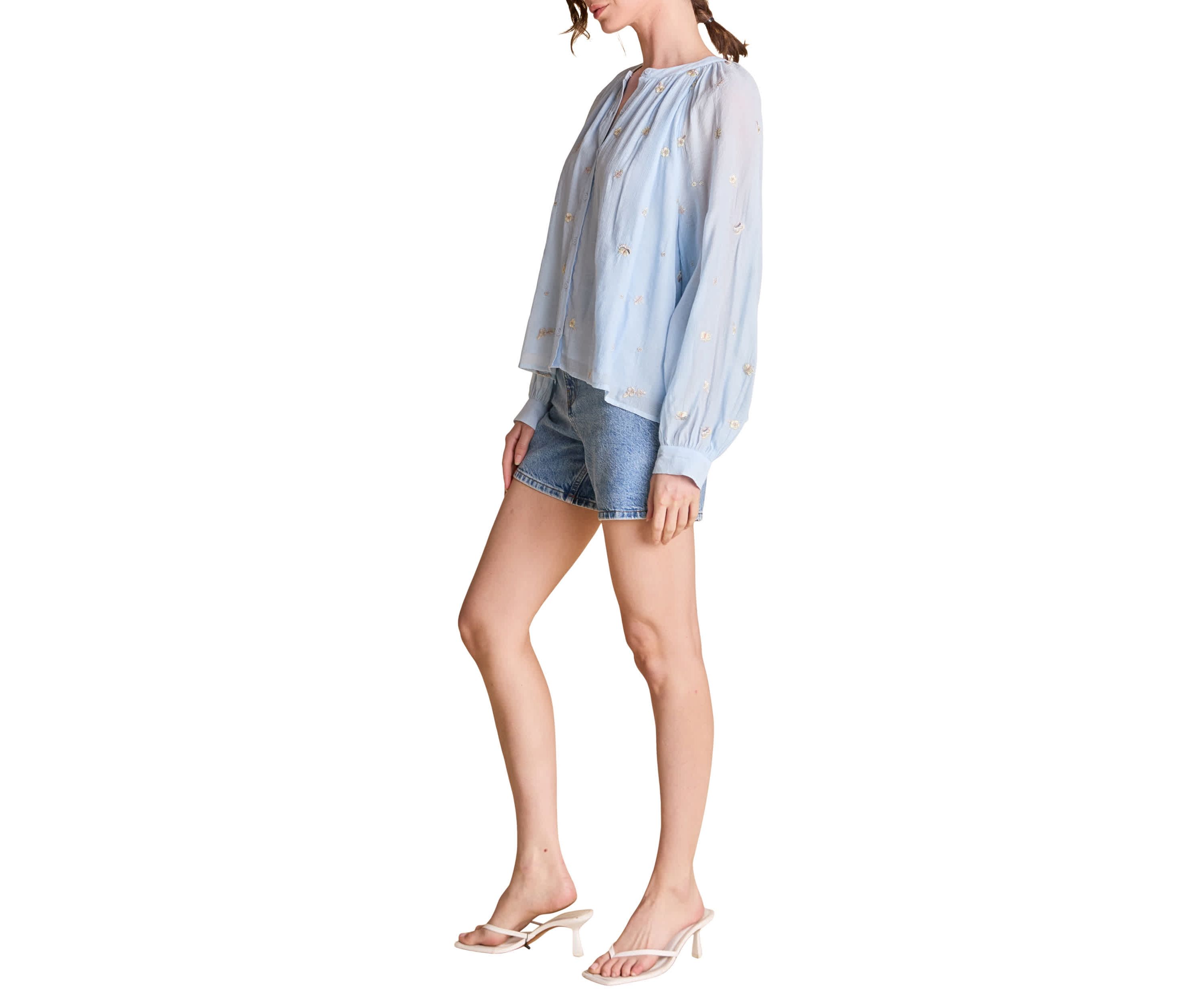 EMBROIDERED BLOUSE