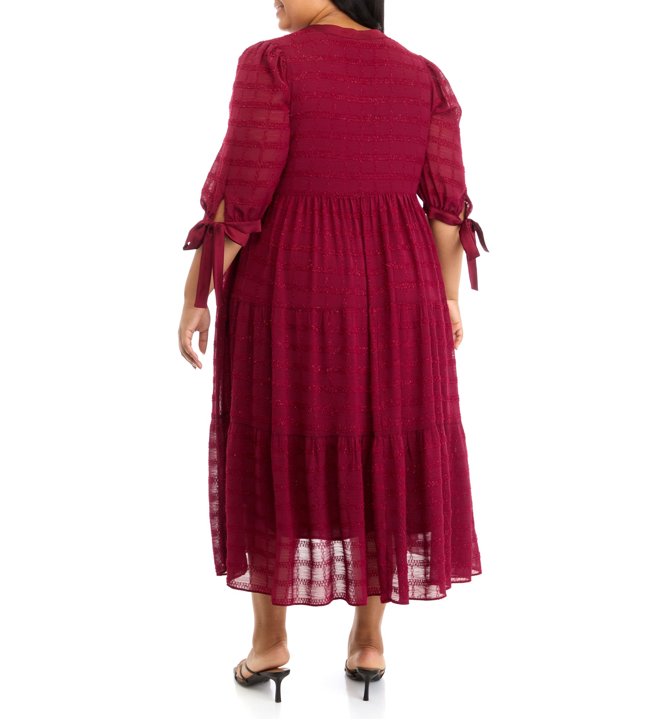 Plus Size Textured Chiffon Dress