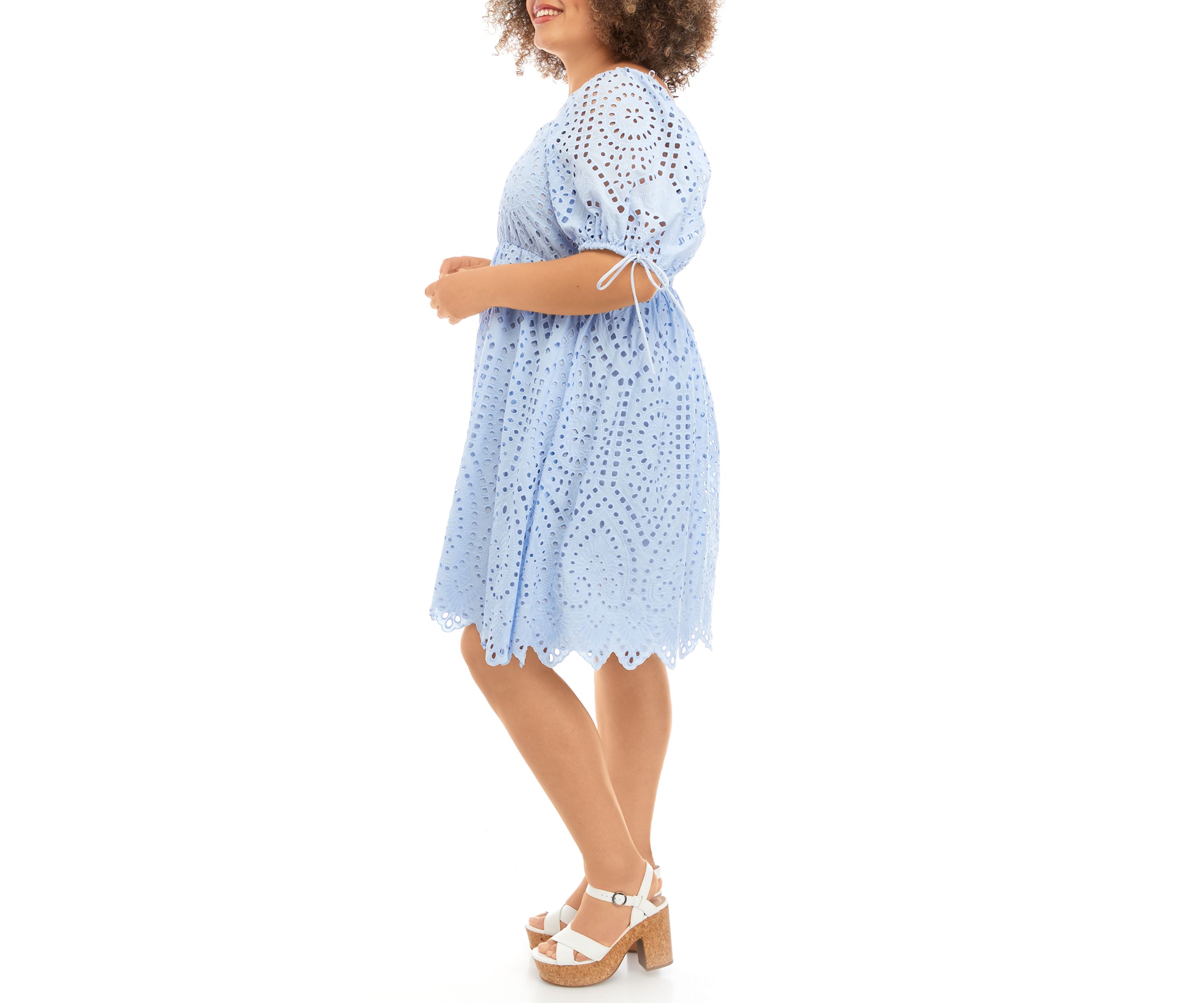 Plus Size Short Sleeve Eyelet Scallop Edge Mini Dress 