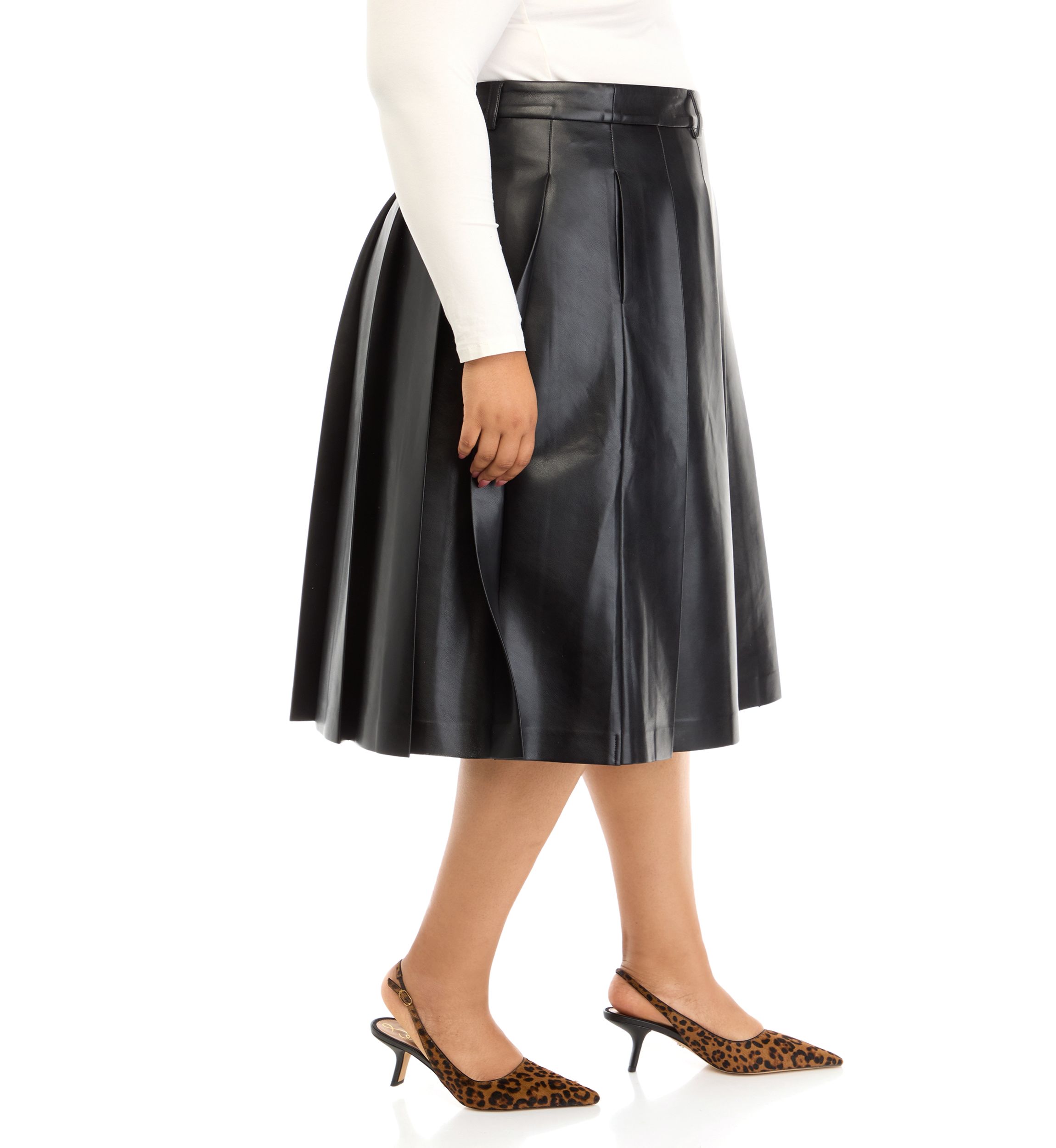 Plus Size Pleated Midi Skirt