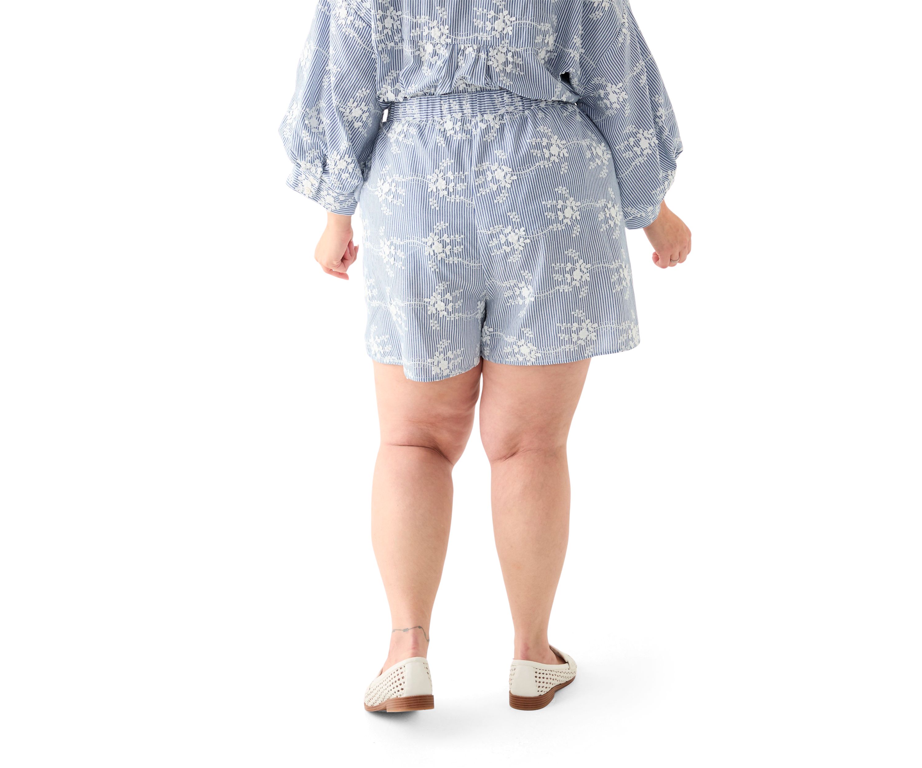 Plus Size Embroidery Stripe Shorts